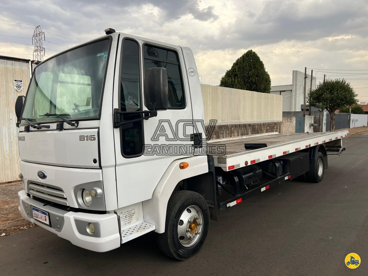 CAMINHAO FORD CARGO 816 Plataforma Guincho 3/4 4x2 ACV Caminhões CURITIBA PARANÁ PR