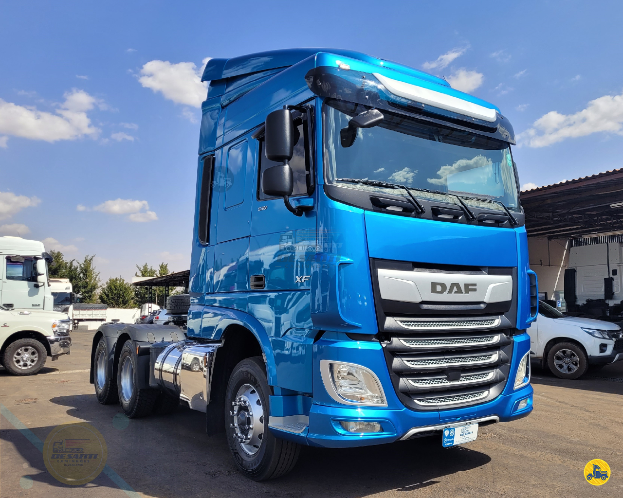 CAMINHAO DAF DAF XF FTT 530 Cavalo Mecânico Cavalo 6x4 De Santi Caminhões RIBEIRAO PRETO SÃO PAULO SP