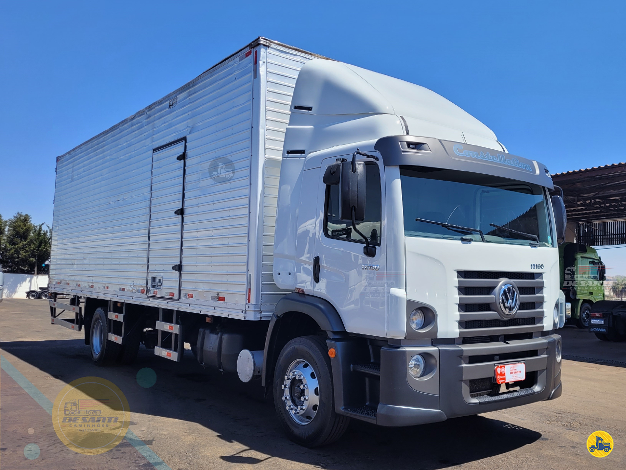 CAMINHAO VOLKSWAGEN VW 17190 Baú Furgão Toco 4x2 De Santi Caminhões RIBEIRAO PRETO SÃO PAULO SP