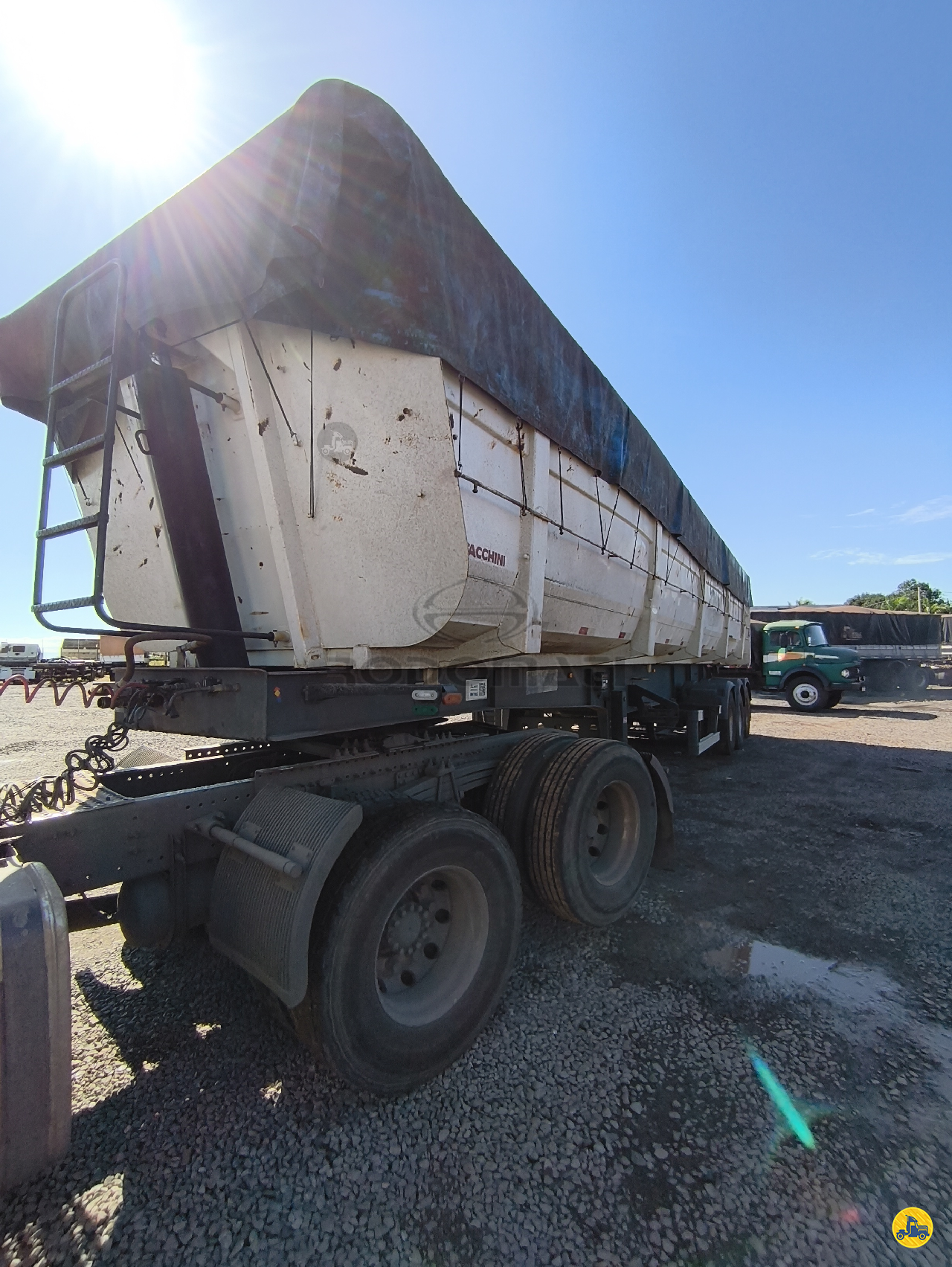 CARRETA SEMI-REBOQUE BASCULANTE Rodomati Caminhões PARANAVAI PARANÁ PR