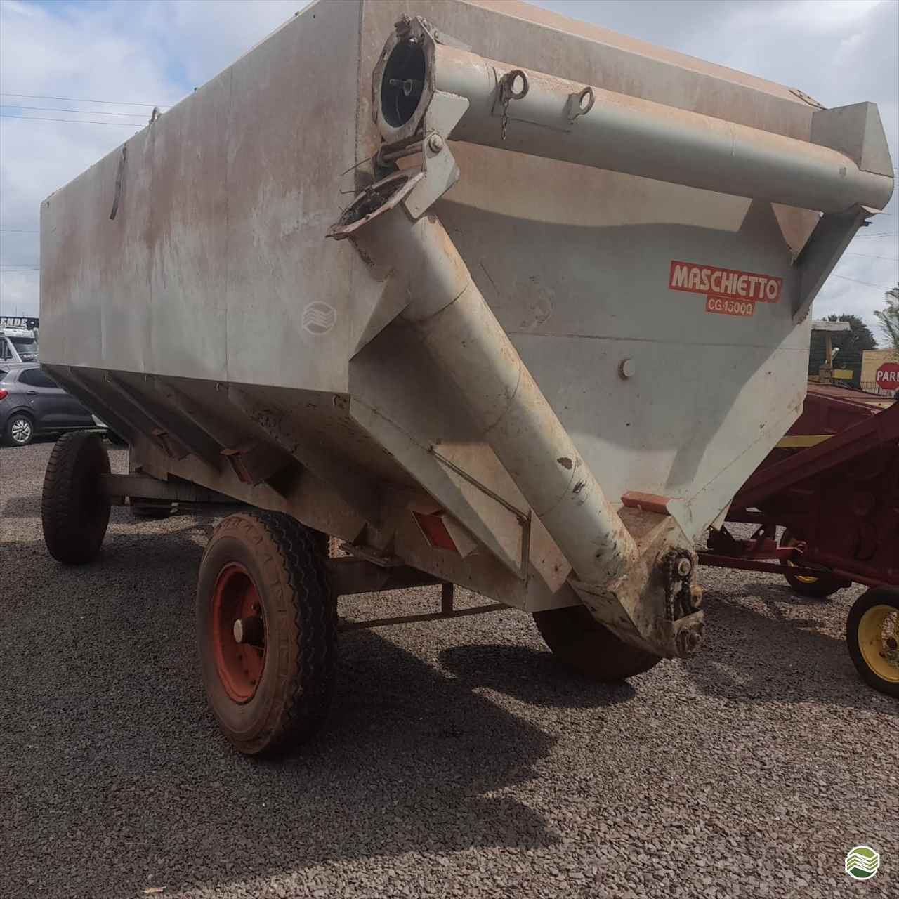 IMPLEMENTOS AGRICOLAS CARRETA BAZUKA GRANELEIRA 15000 Zanella Tratores CAMPO MOURAO PARANÁ PR