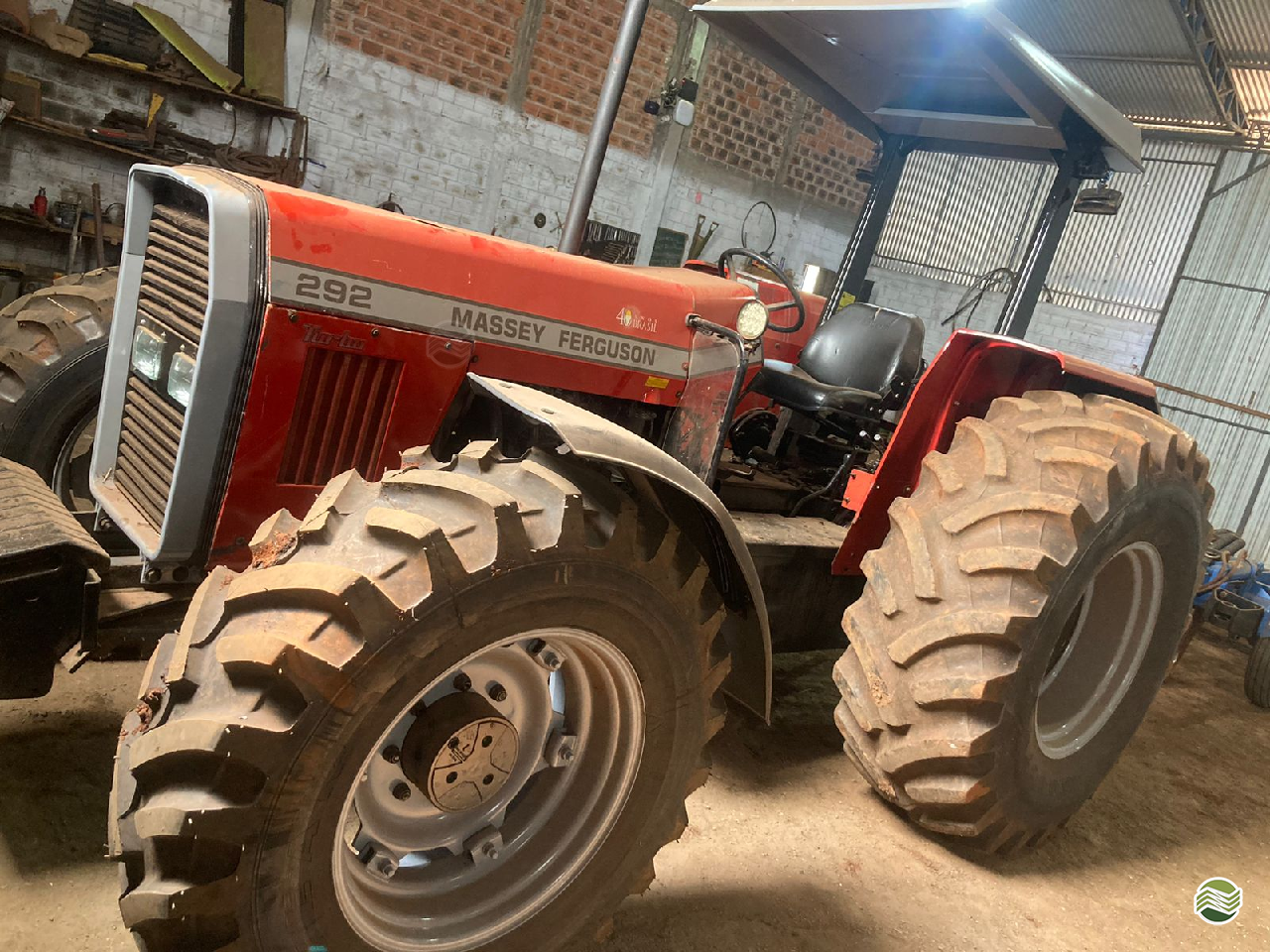 TRATOR MASSEY FERGUSON MF 292 Tração 4x4 Zanella Tratores CAMPO MOURAO PARANÁ PR