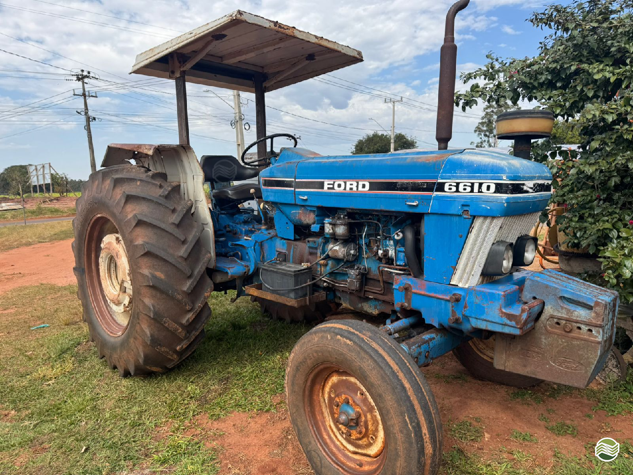 TRATOR FORD FORD 6610 Tração 4x2 Zanella Tratores CAMPO MOURAO PARANÁ PR