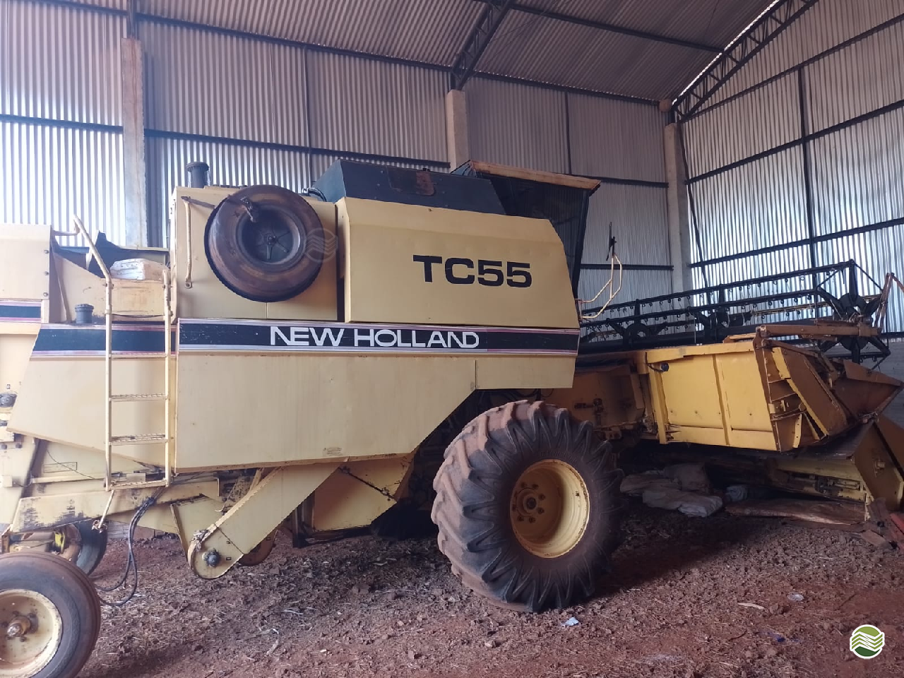 COLHEITADEIRA NEW HOLLAND TC 55 Zanella Tratores CAMPO MOURAO PARANÁ PR