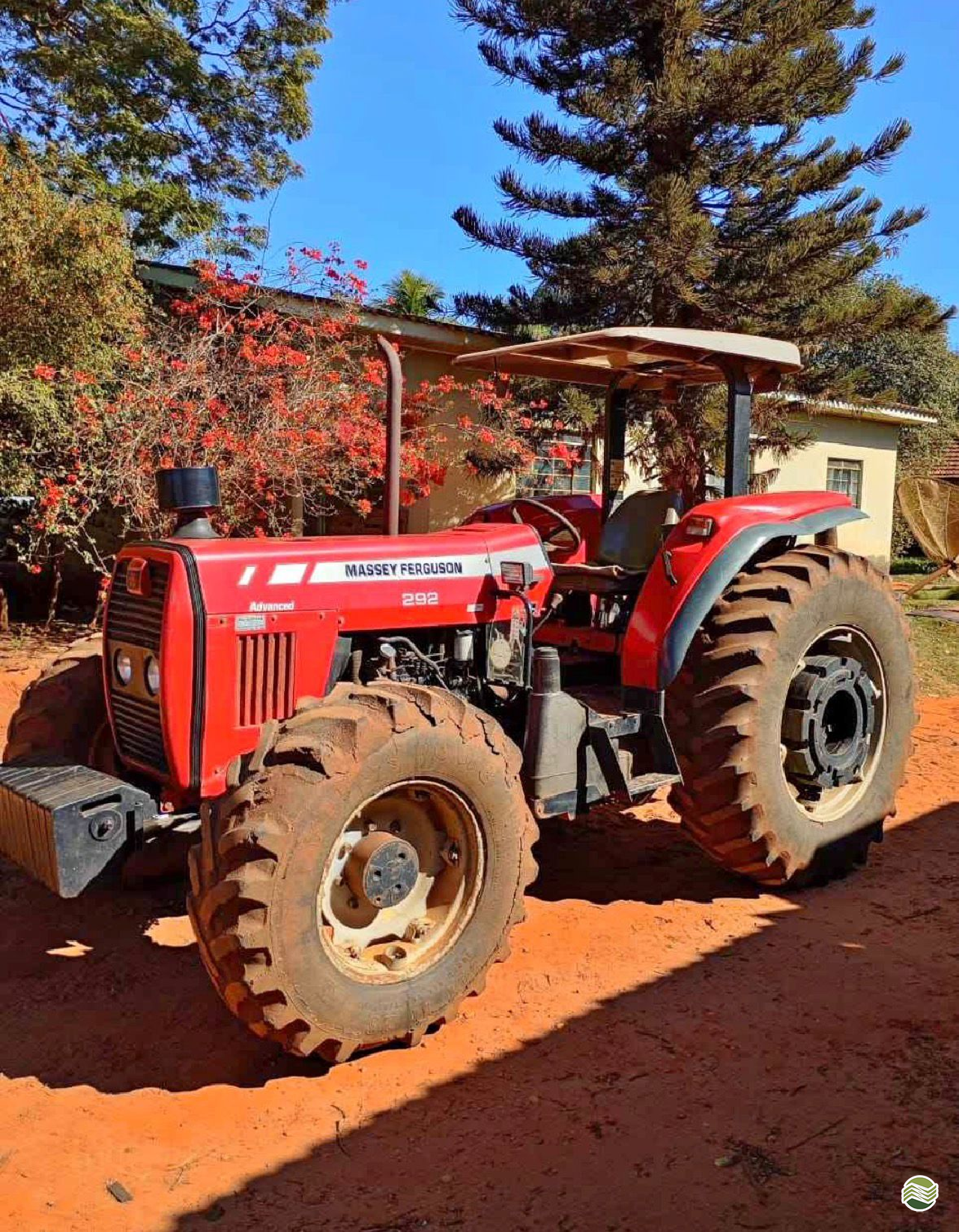TRATOR MASSEY FERGUSON MF 292 Tração 4x4 Zanella Tratores CAMPO MOURAO PARANÁ PR