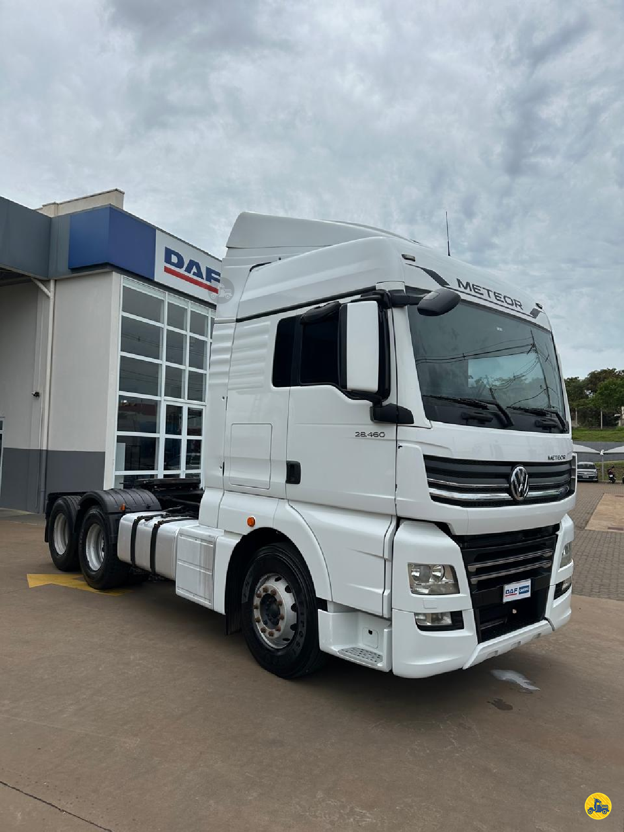 CAMINHAO VOLKSWAGEN VW 28460 Cavalo Mecânico Cavalo 6x2 DAF Caminho Caminhões - São José do Rio Preto São José do Rio Preto SÃO PAULO SP