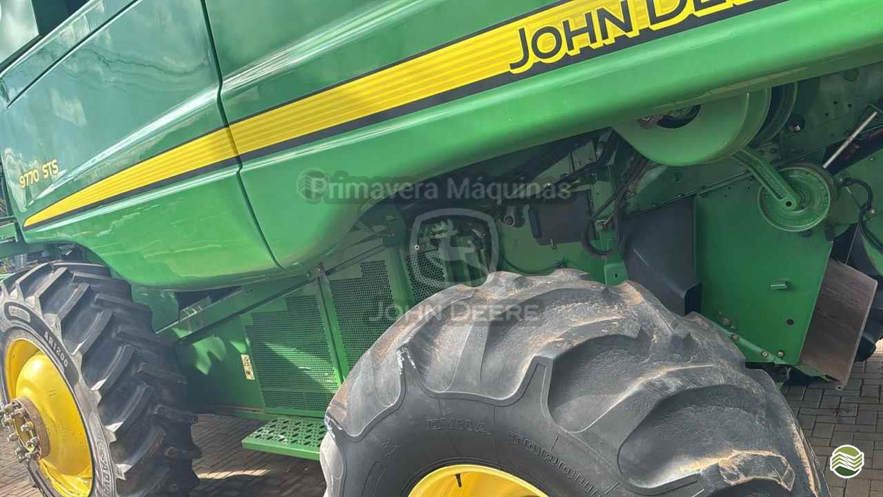 COLHEITADEIRA JOHN DEERE JOHN DEERE 9770 STS Primavera Máquinas - John Deere QUERENCIA MATO GROSSO MT