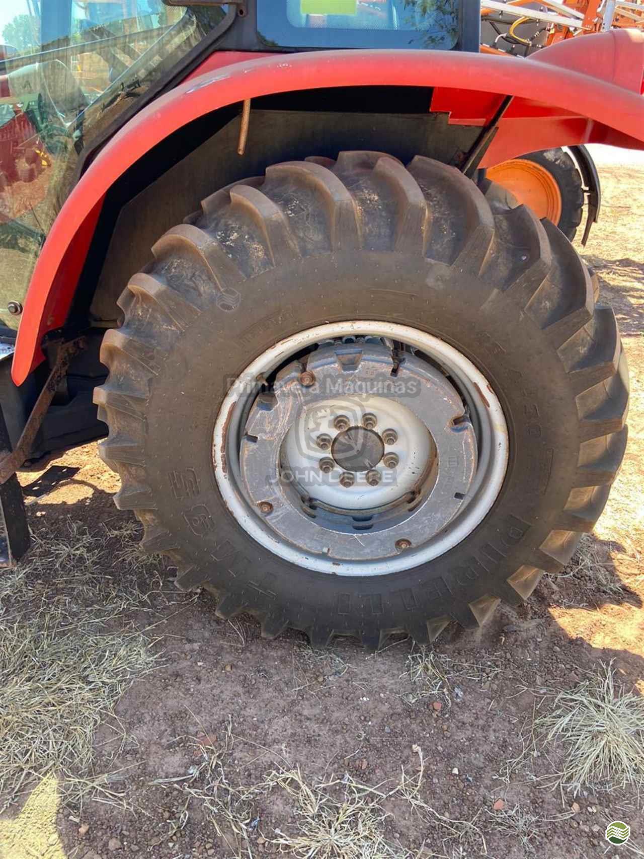 TRATOR MASSEY FERGUSON MF 4283 Tração 4x4 Primavera Máquinas - John Deere QUERENCIA MATO GROSSO MT