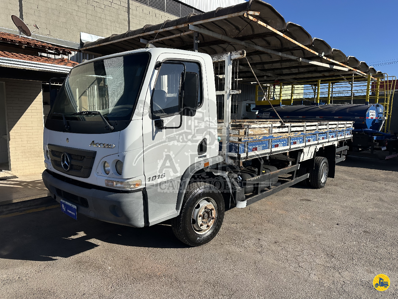 CAMINHAO MERCEDES-BENZ MB 1016 Carga Seca 3/4 4x2 ADR Caminhões BELO HORIZONTE MINAS GERAIS MG