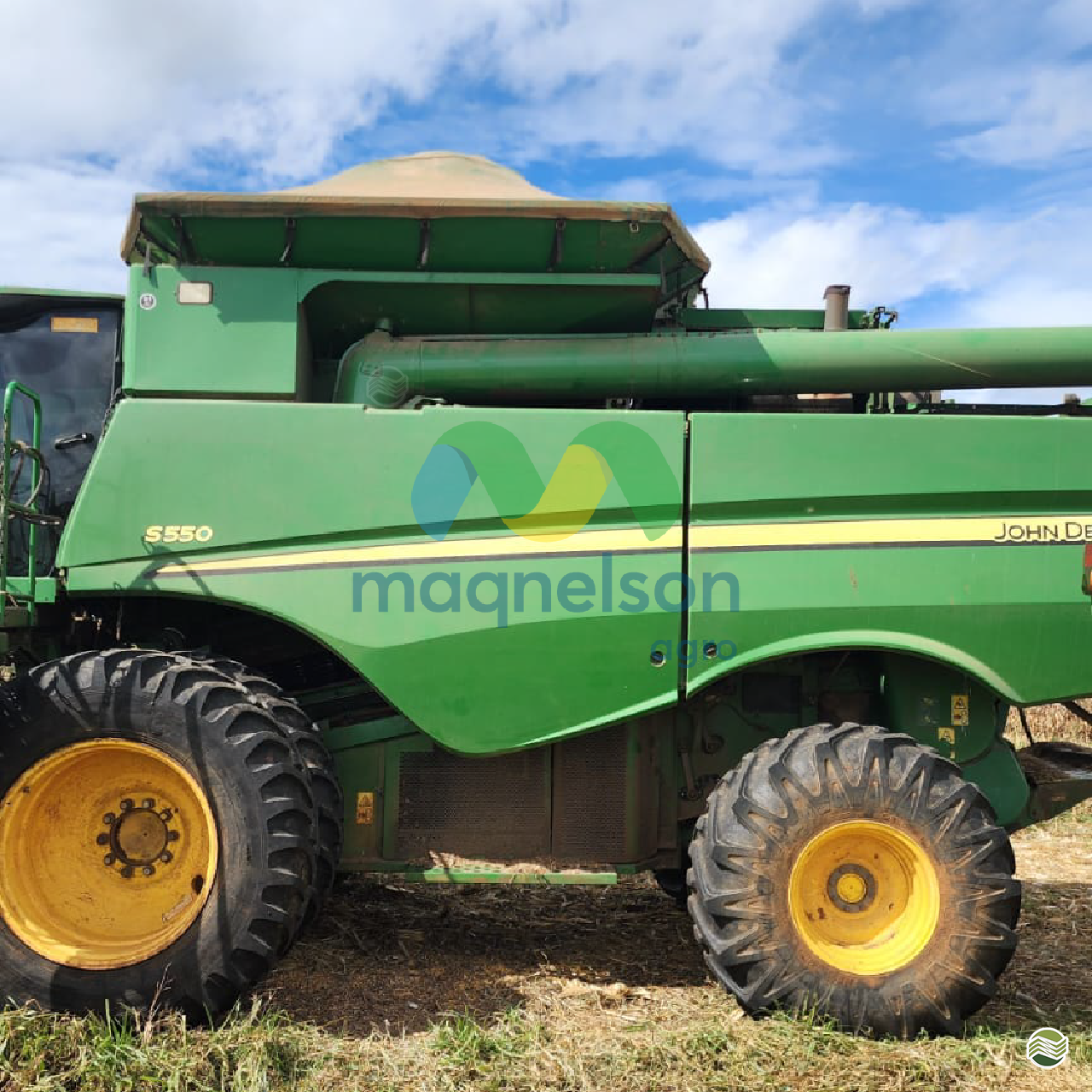 COLHEITADEIRA JOHN DEERE JOHN DEERE S550 Maqnelson Seminovos Agro UBERLANDIA MINAS GERAIS MG