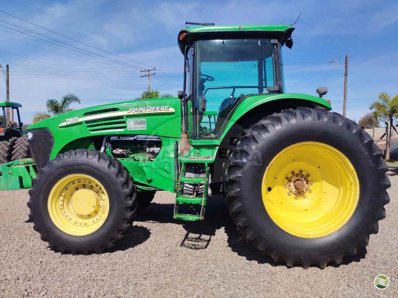 TRATOR JOHN DEERE JOHN DEERE 7815 Tração 4x4 Trator Terra - Jatai JATAI GOIAS GO