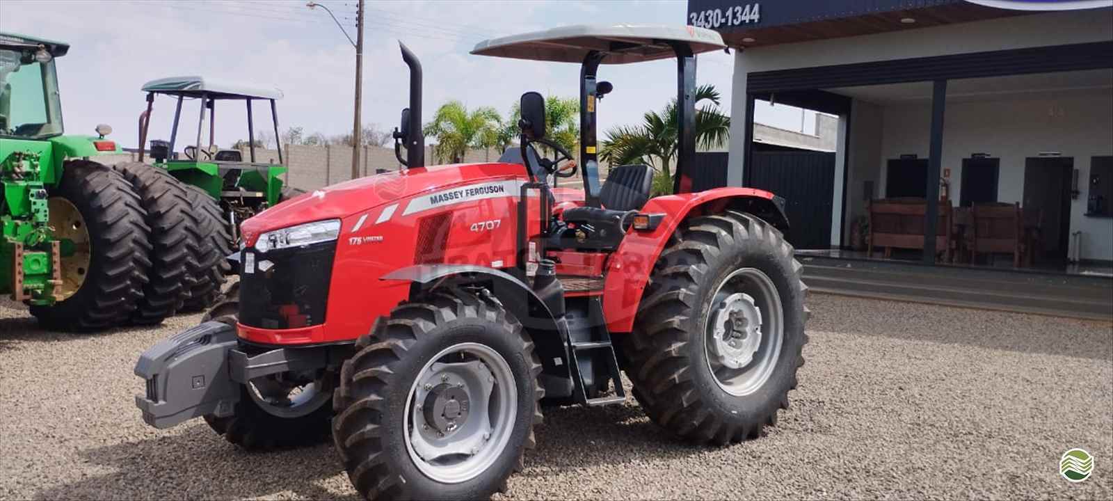 TRATOR MASSEY FERGUSON MF 4707 Tração 4x4 Trator Terra - Jatai JATAI GOIAS GO