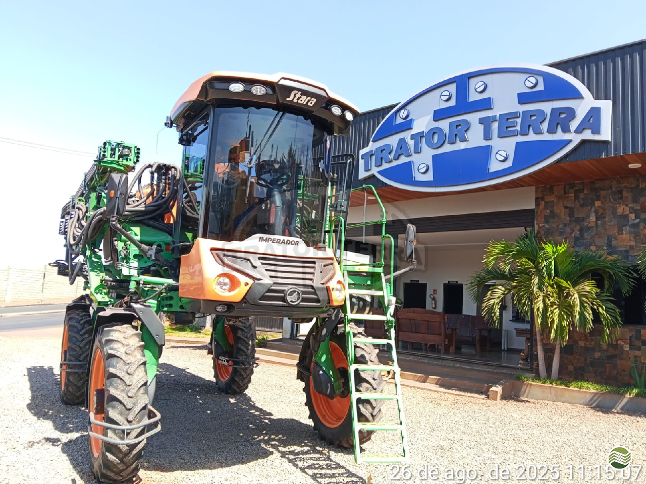 PULVERIZADOR STARA IMPERADOR 2000 Tração 4x4 Trator Terra - Jatai JATAI GOIAS GO