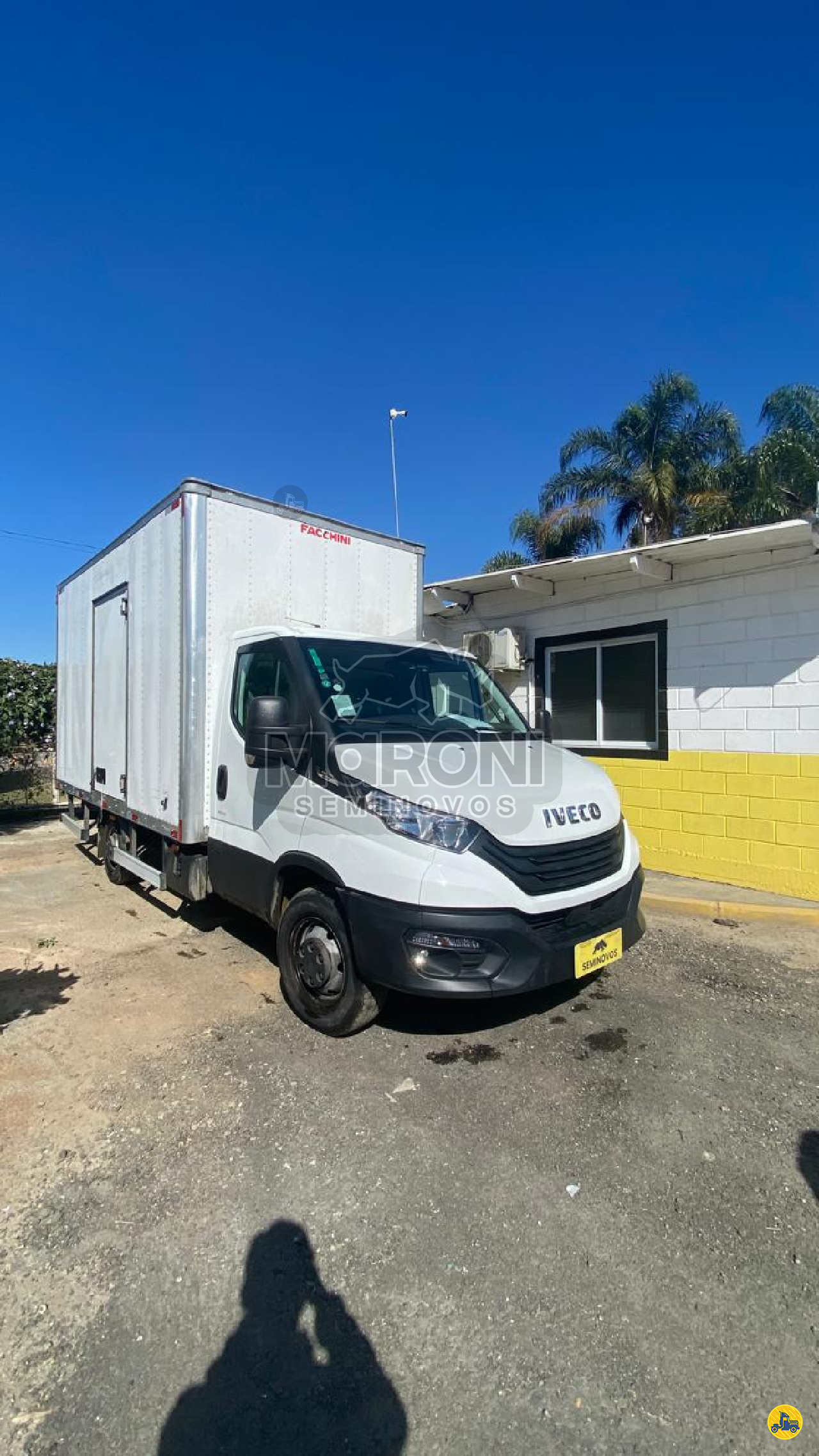 CAMINHAO IVECO DAILY 35-160 Cavalo Mecânico 3/4 4x2 Maroni SAO PAULO SÃO PAULO SP