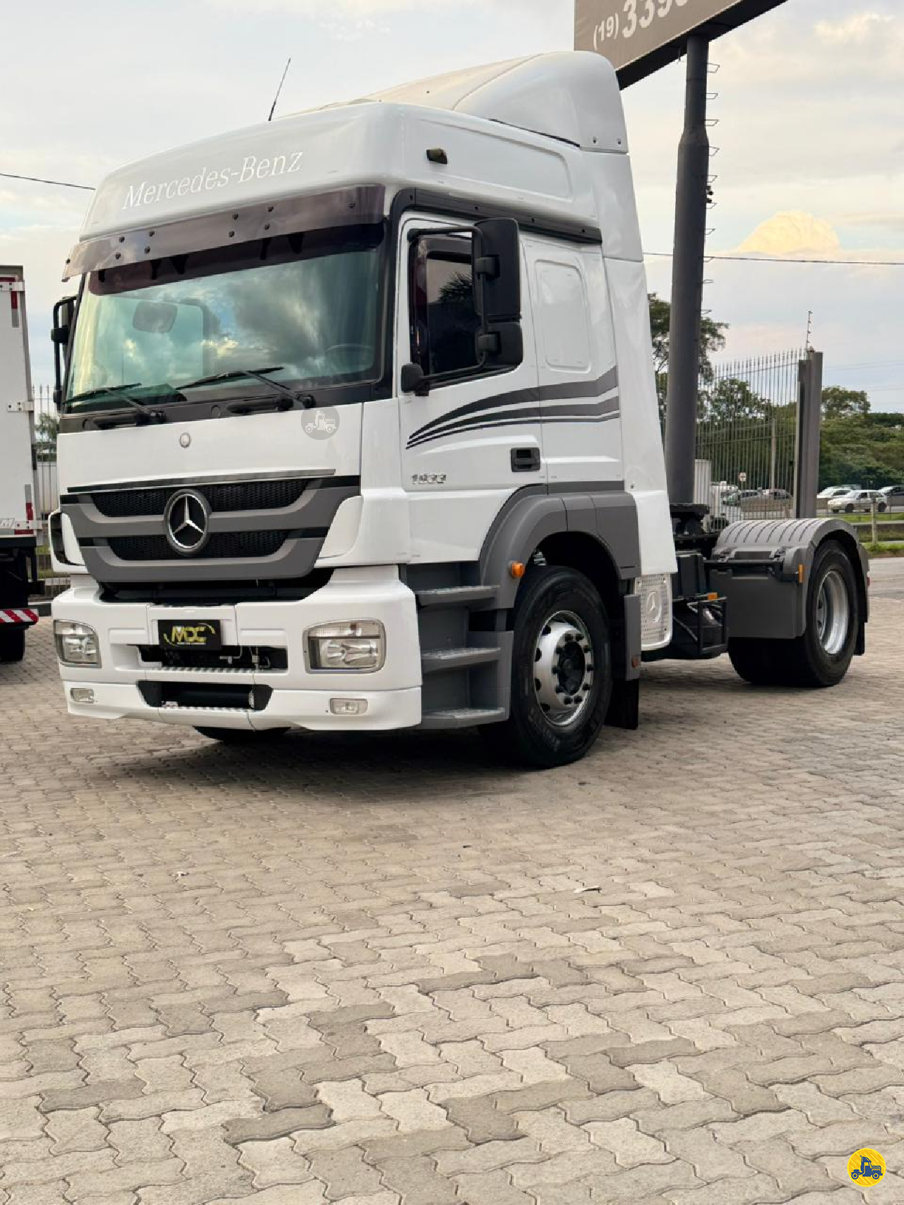 CAMINHAO MERCEDES-BENZ MB 1933 Cavalo Mecânico Cavalo 4x2 Mundo dos Caminhões SUMARE SÃO PAULO SP
