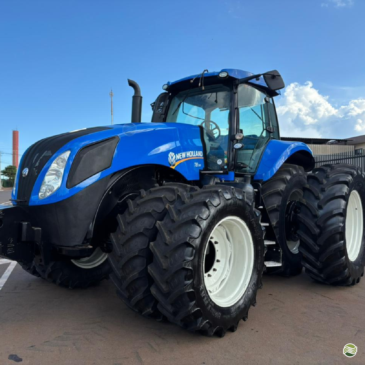 TRATOR NEW HOLLAND NEW T8 385 Tração 4x4 Sucatão Tratores e Peças IBIPORA PARANÁ PR