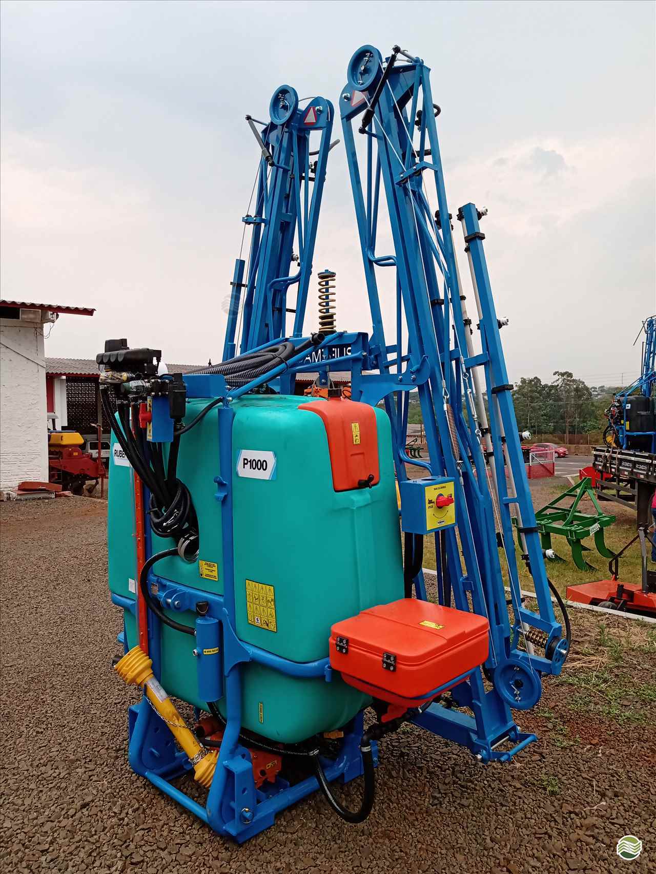 PULVERIZADOR RUBEMAQ RUBEMAQ  1000 ACOPLADO Acoplado Hidráulico Oestemaq Tratores - Agrale MEDIANEIRA PARANÁ PR