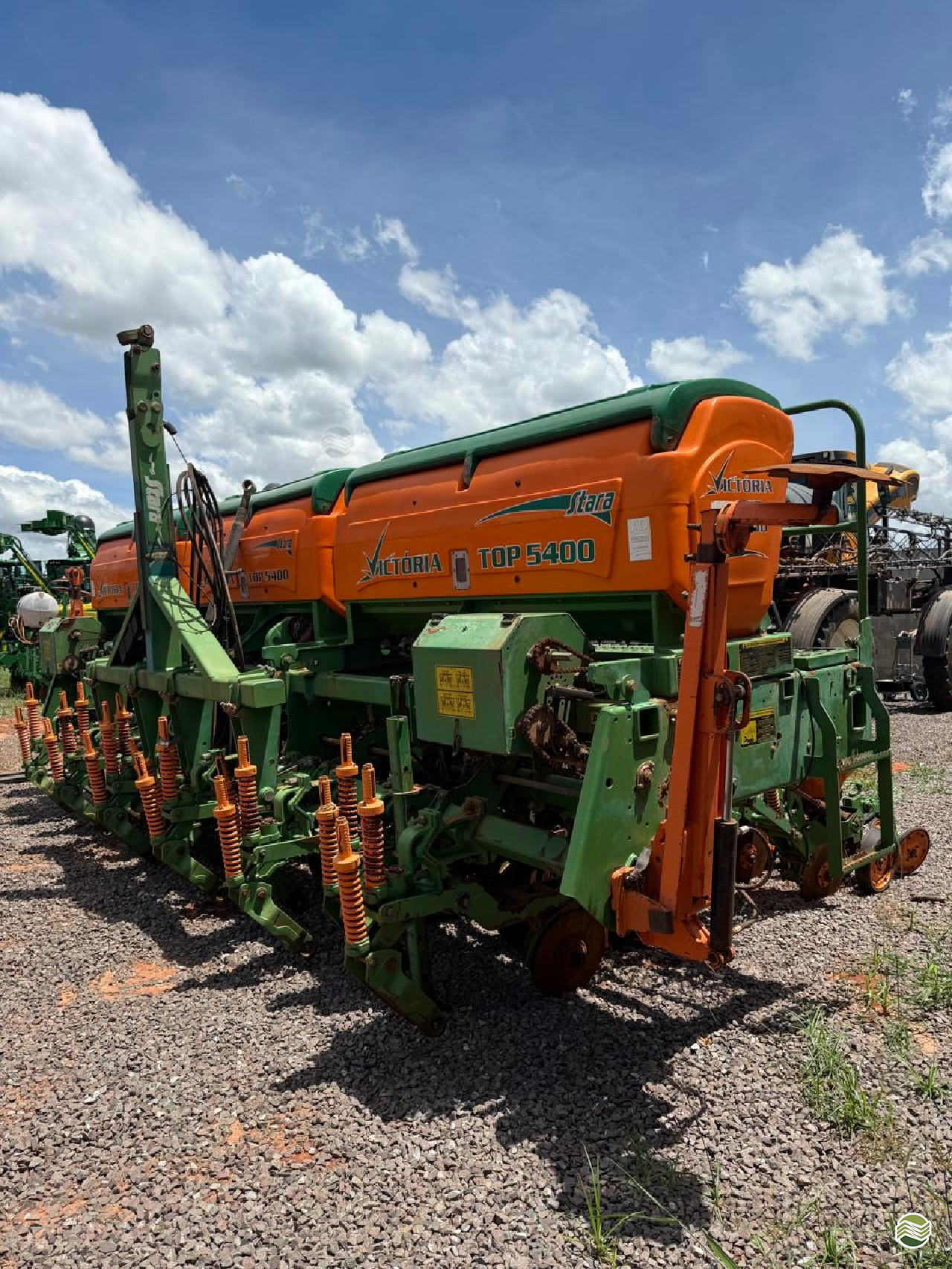 PLANTADEIRA STARA VICTORIA 5400 D. Carvalho - John Deere ARACATUBA SÃO PAULO SP