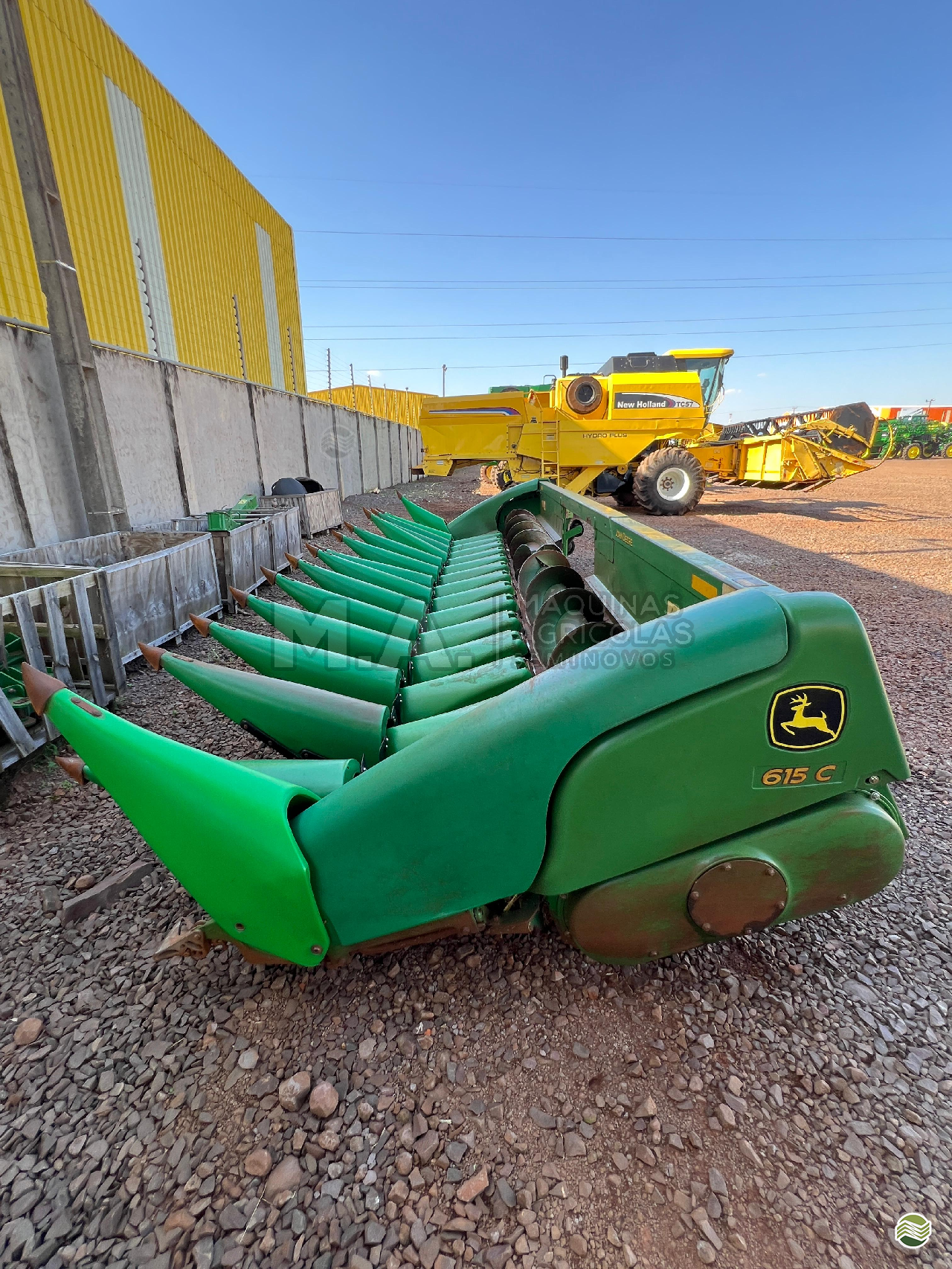 PLATAFORMA COLHEITADEIRA JOHN DEERE JOHN DEERE 615C M.A. Máquinas Agrícolas - Cascavel CASCAVEL PARANÁ PR