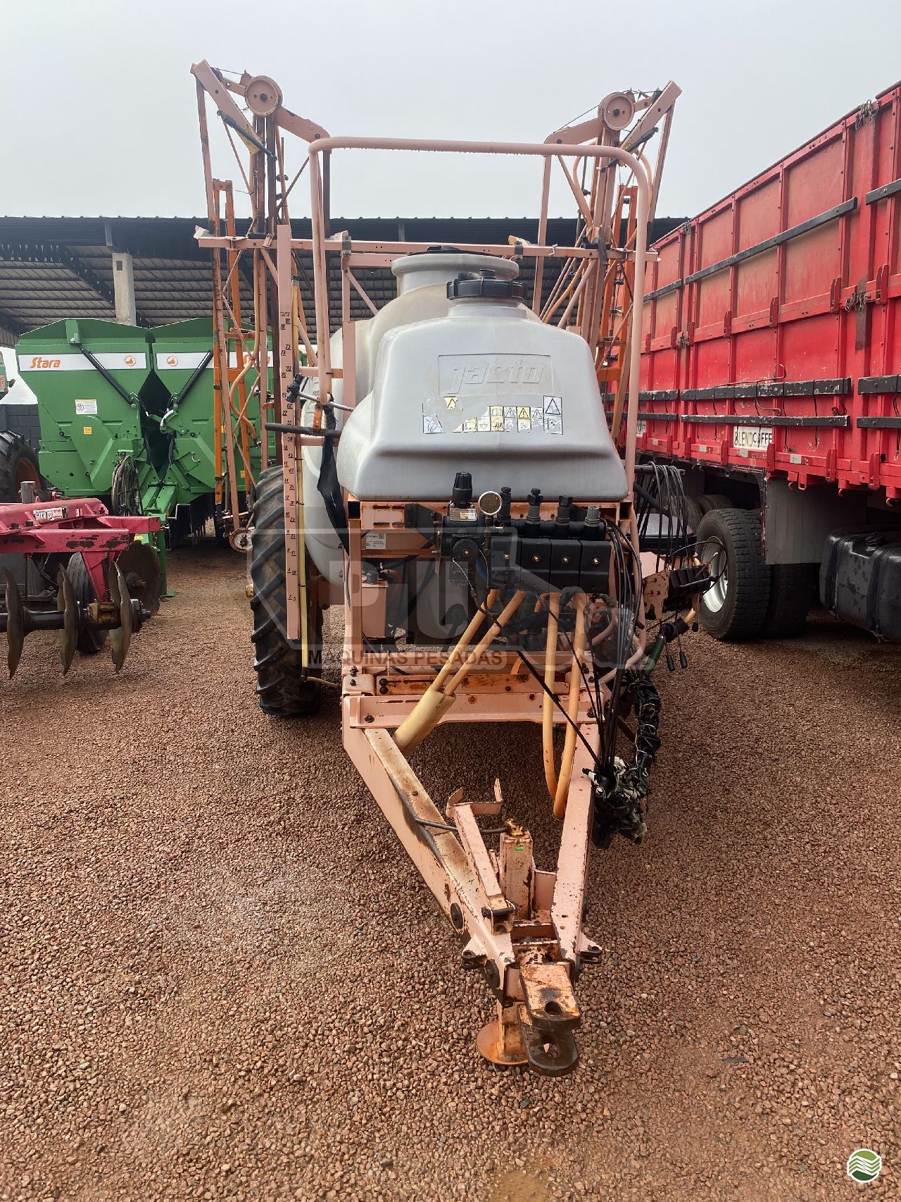 PULVERIZADOR JACTO ADVANCE 3000 AM24 Arrasto Piu Máquinas Pesadas SINOP MATO GROSSO MT