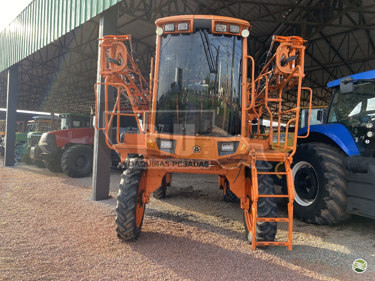 PULVERIZADOR JACTO UNIPORT 2500 STAR Tração 4x4 Piu Máquinas Pesadas SINOP MATO GROSSO MT