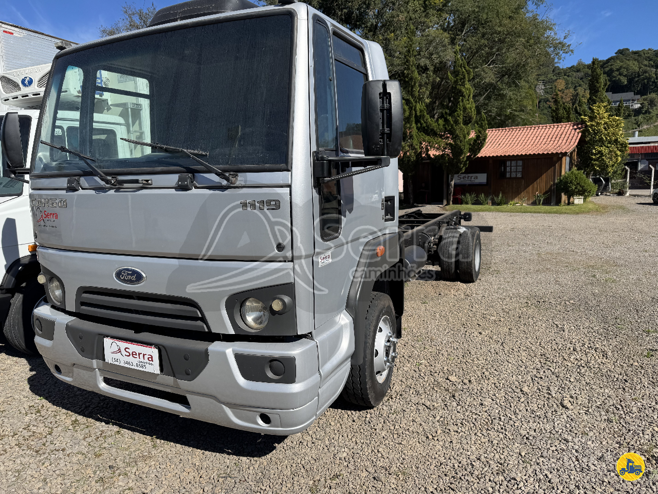CAMINHAO FORD CARGO 1119 Baú Furgão 3/4 4x2 Serra Caminhões GARIBALDI RIO GRANDE DO SUL RS