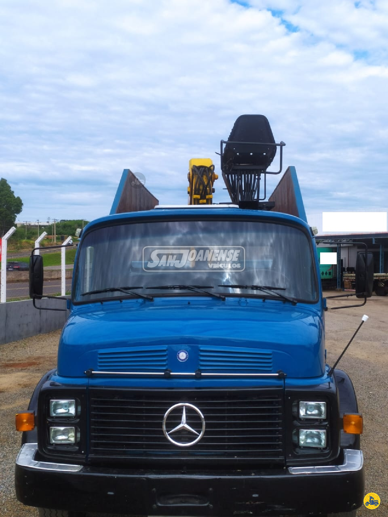 CAMINHAO MERCEDES-BENZ MB 1113 Caçamba Basculante Truck 6x2 Sanjoanense Veículos LIMEIRA SÃO PAULO SP