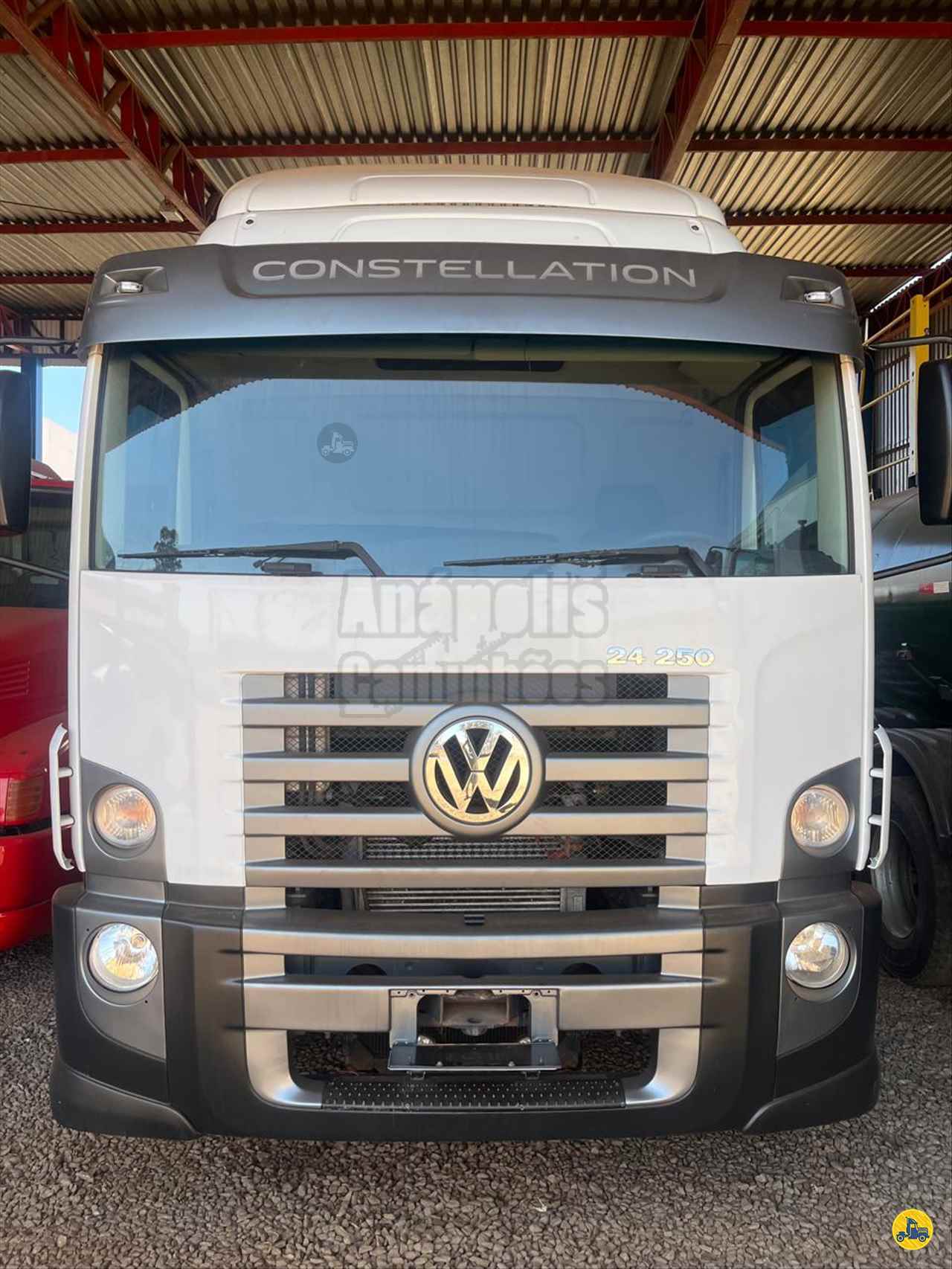CAMINHAO VOLKSWAGEN VW 24250 Chassis Truck 6x2 Anápolis Caminhões ANAPOLIS GOIAS GO