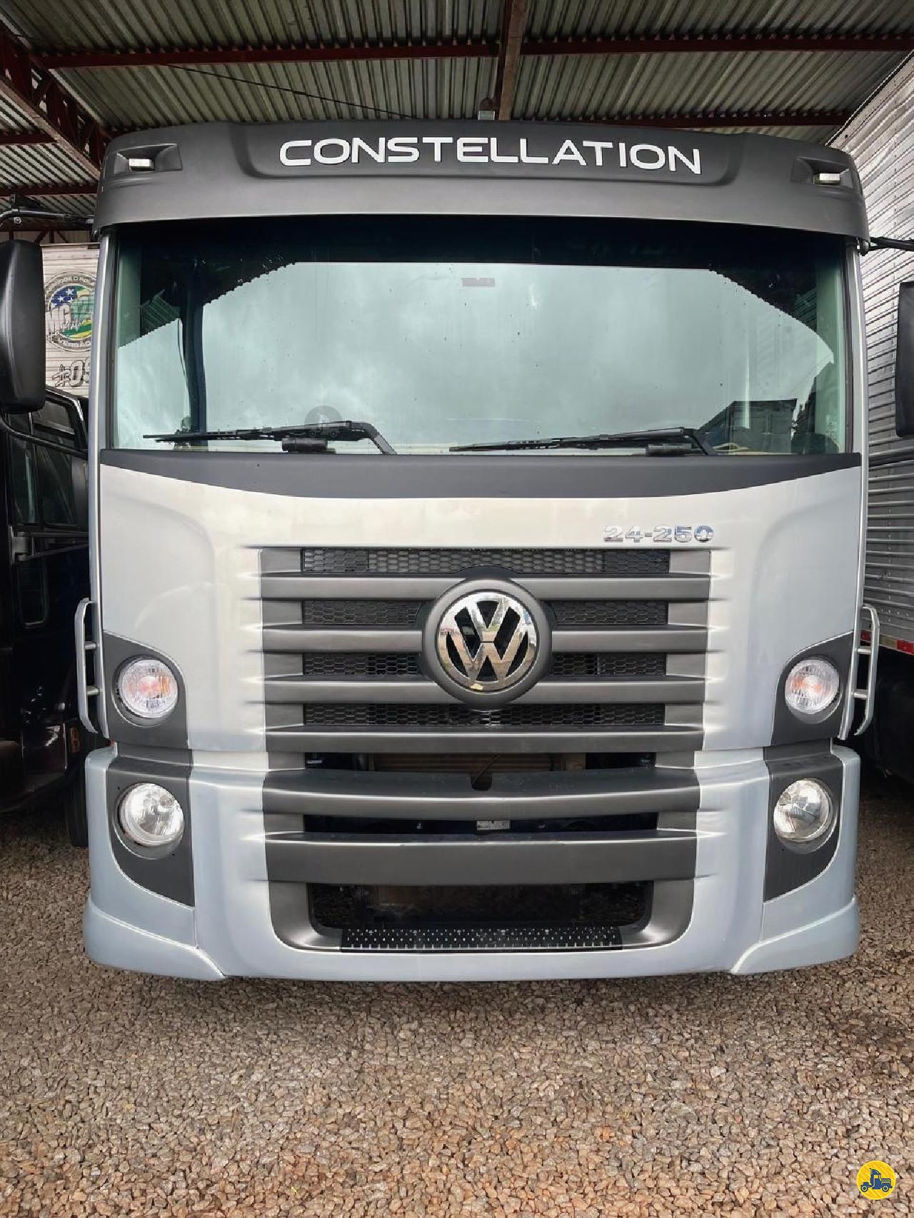 CAMINHAO VOLKSWAGEN VW 24250 Graneleiro Truck 6x2 Anápolis Caminhões ANAPOLIS GOIAS GO