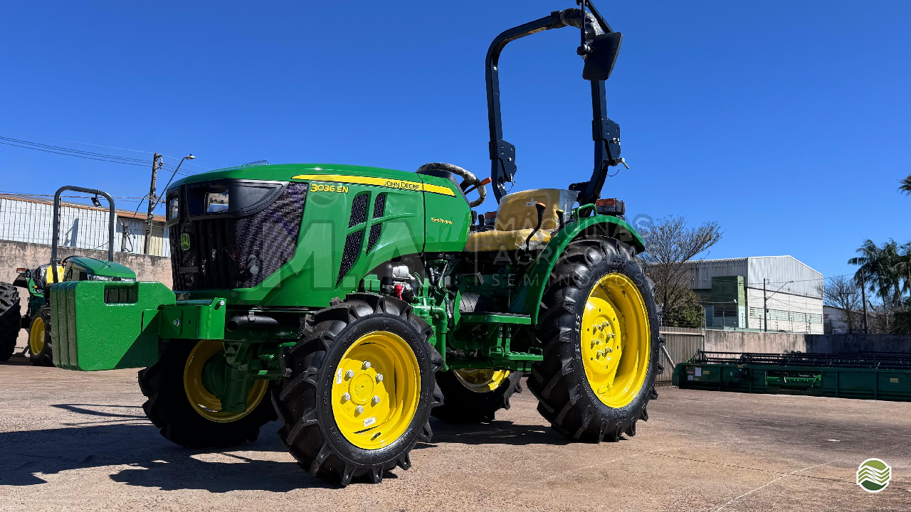 JOHN DEERE 3036EN de M.A. Máquinas Agrícolas - Toledo