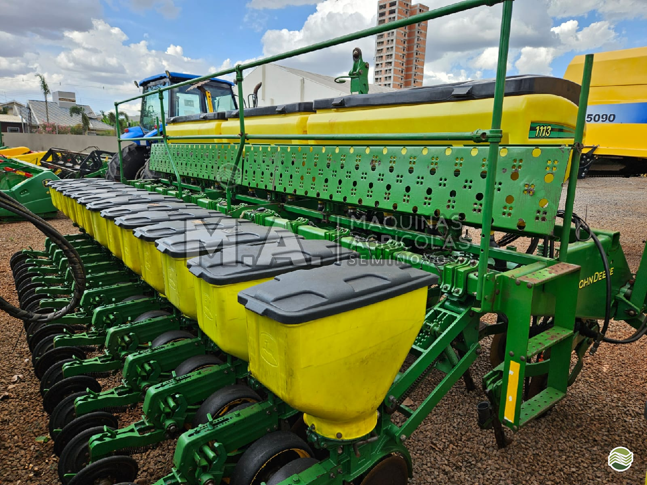 PLANTADEIRA JOHN DEERE PLANTADEIRAS 1113 M.A. Máquinas Agrícolas - Ubiratã UBIRATA PARANÁ PR