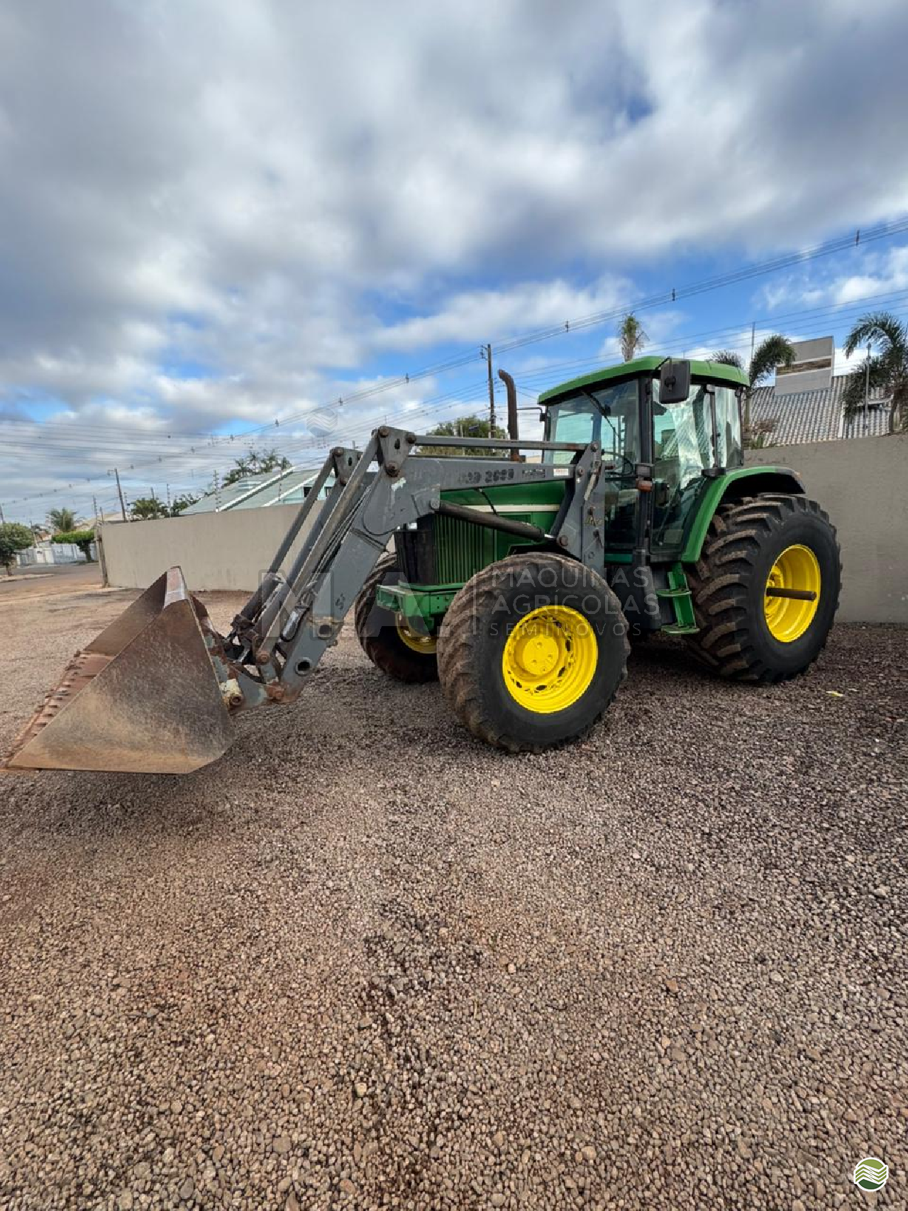 TRATOR JOHN DEERE JOHN DEERE 7505 Tração 4x4 M.A. Máquinas Agrícolas - Ubiratã UBIRATA PARANÁ PR