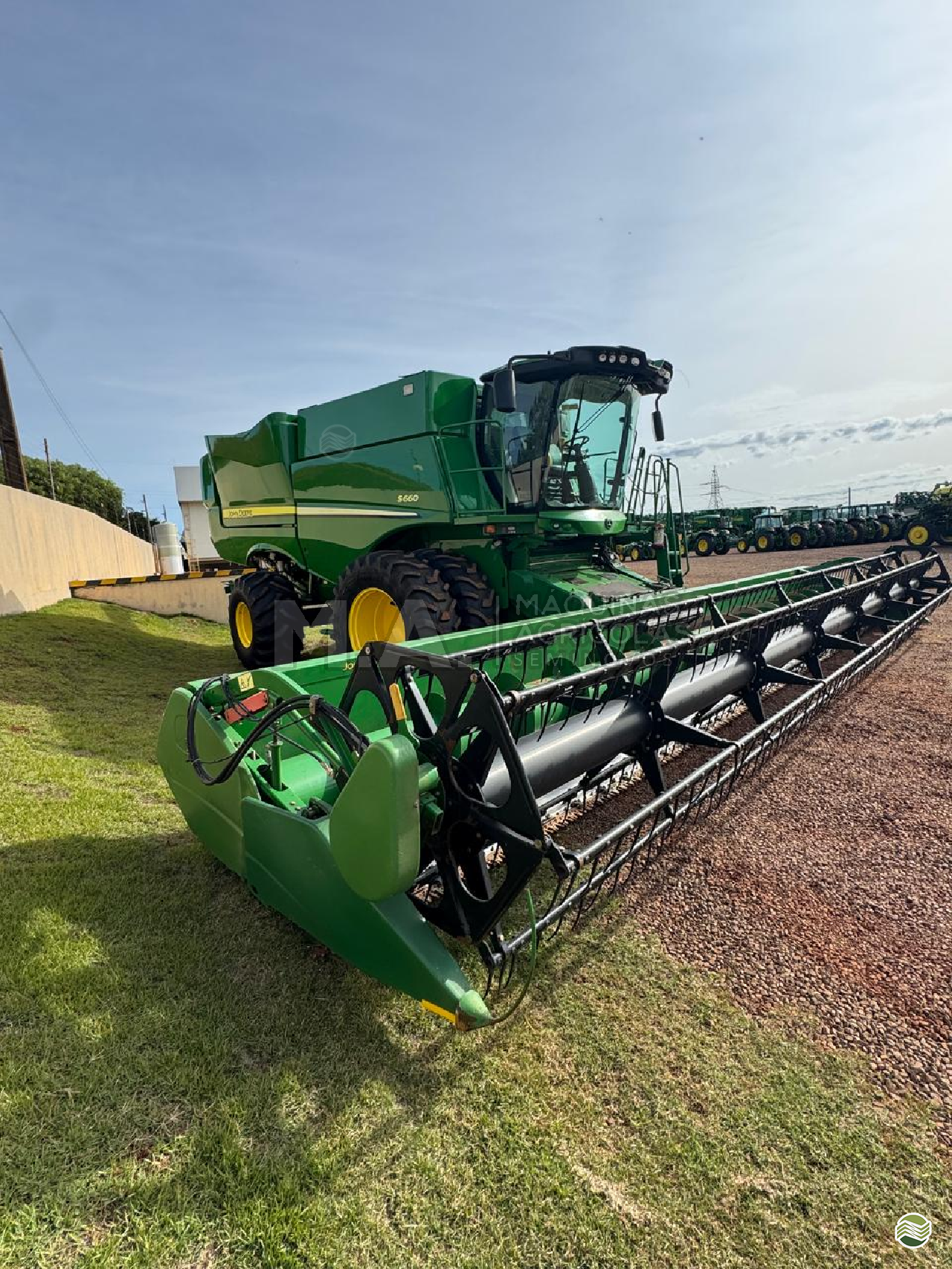 COLHEITADEIRA JOHN DEERE JOHN DEERE S660 M.A. Máquinas Agrícolas - Ubiratã UBIRATA PARANÁ PR