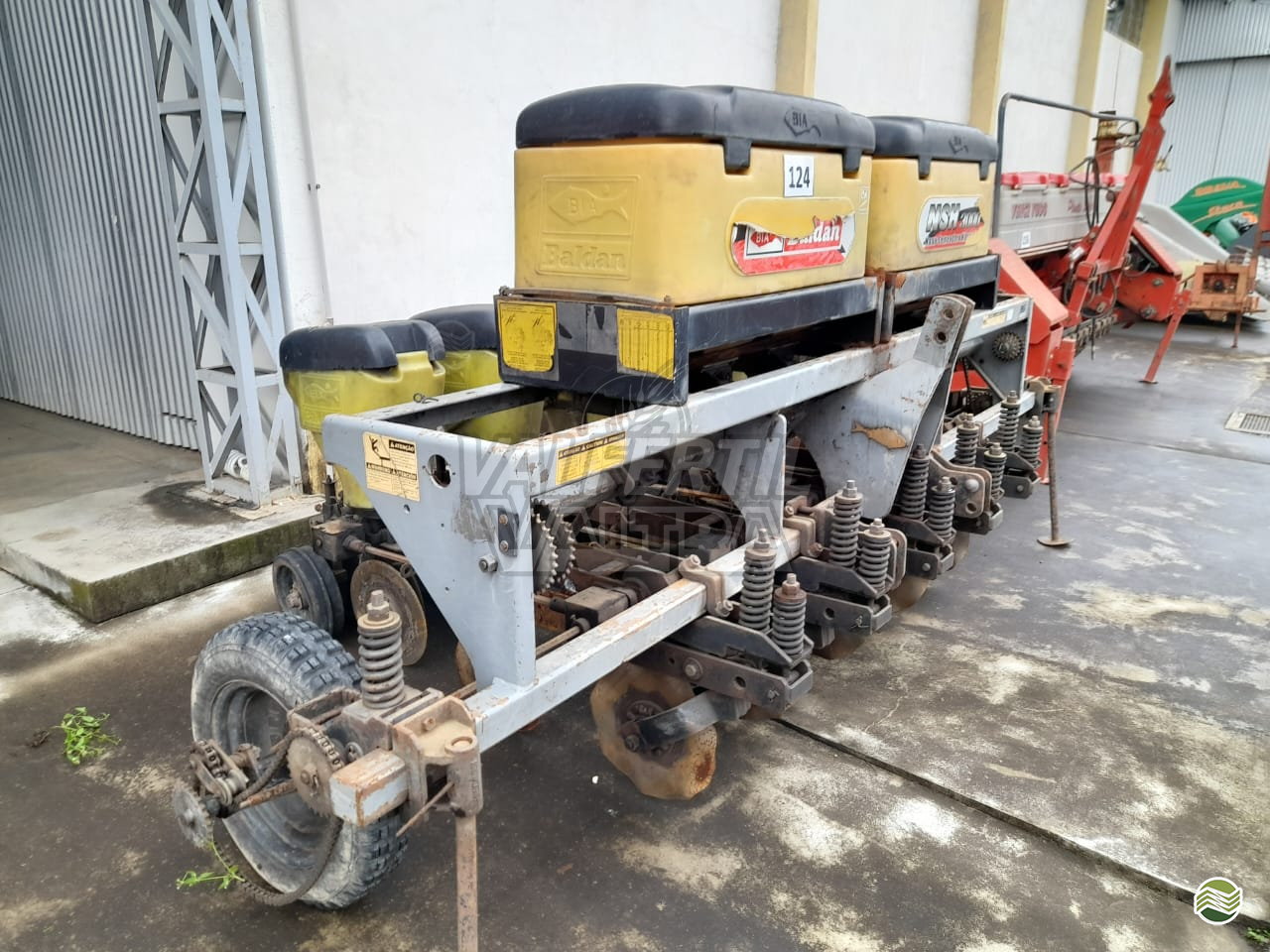 BALDAN NSH 3000 de Valfértil Máquinas Agrícolas - Valtra