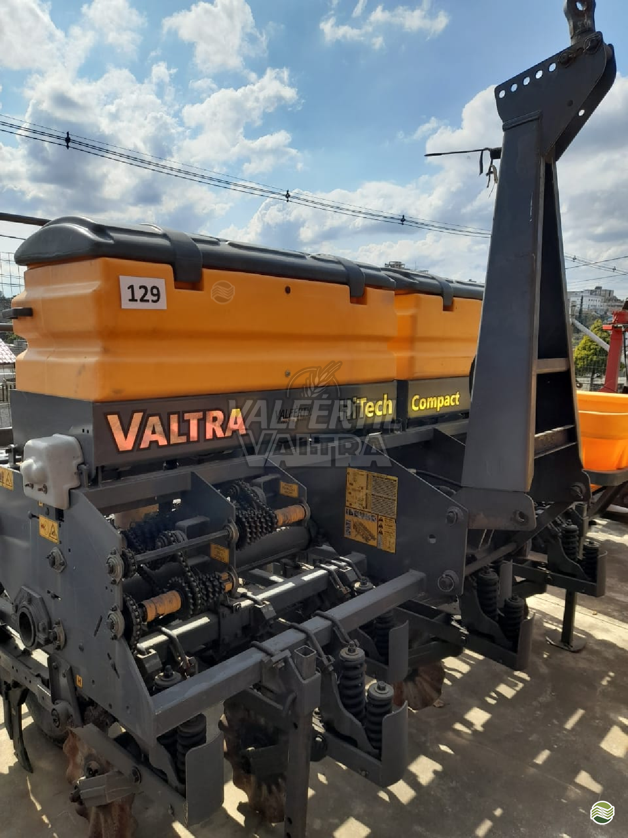 PLANTADEIRA VALTRA HITECH BP 704 Valfértil Máquinas Agrícolas - Valtra MAFRA SANTA CATARINA SC