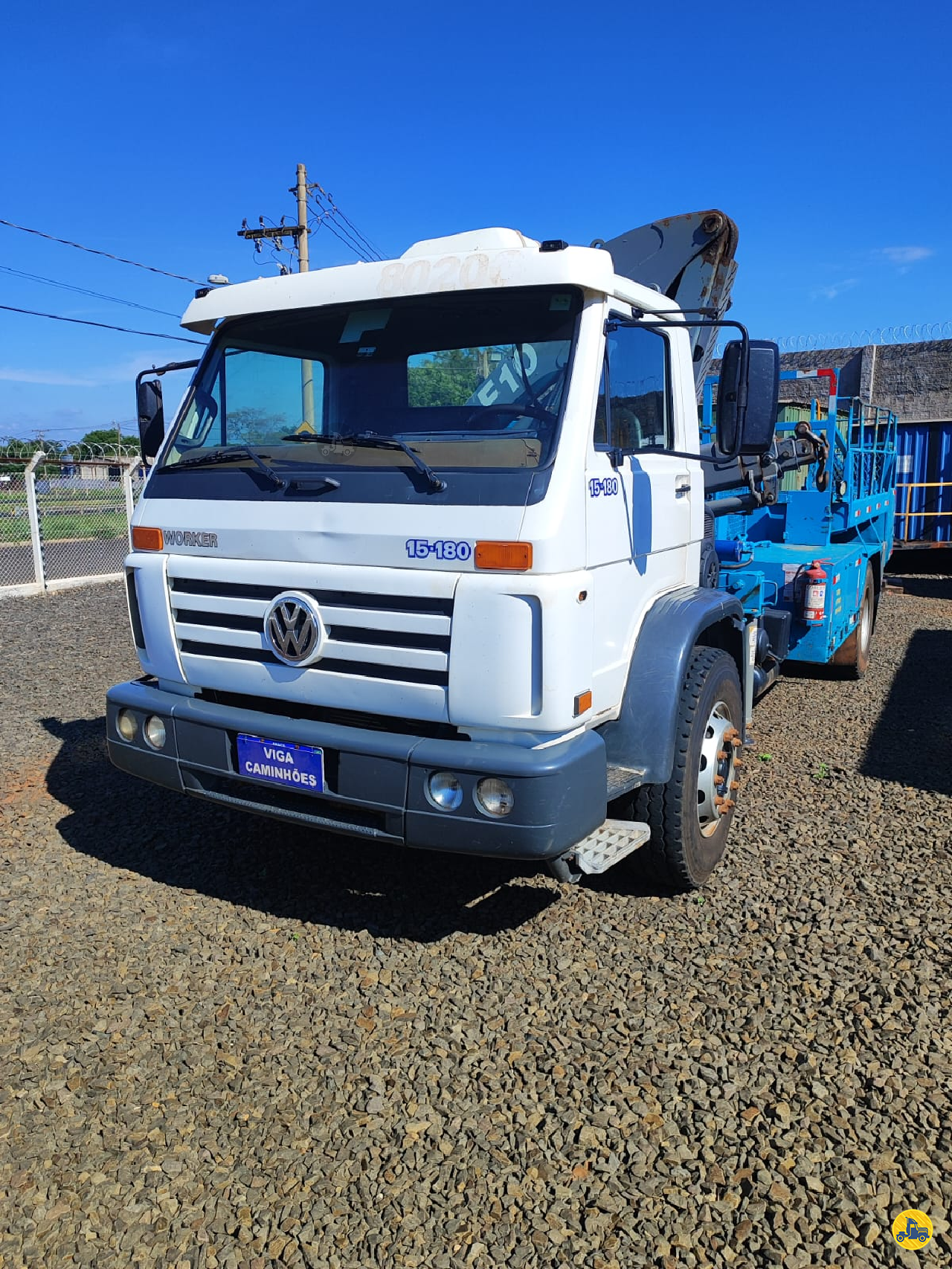 CAMINHAO VOLKSWAGEN VW 15180 Munck Truck 6x2 Viga Caminhões BEBEDOURO SÃO PAULO SP