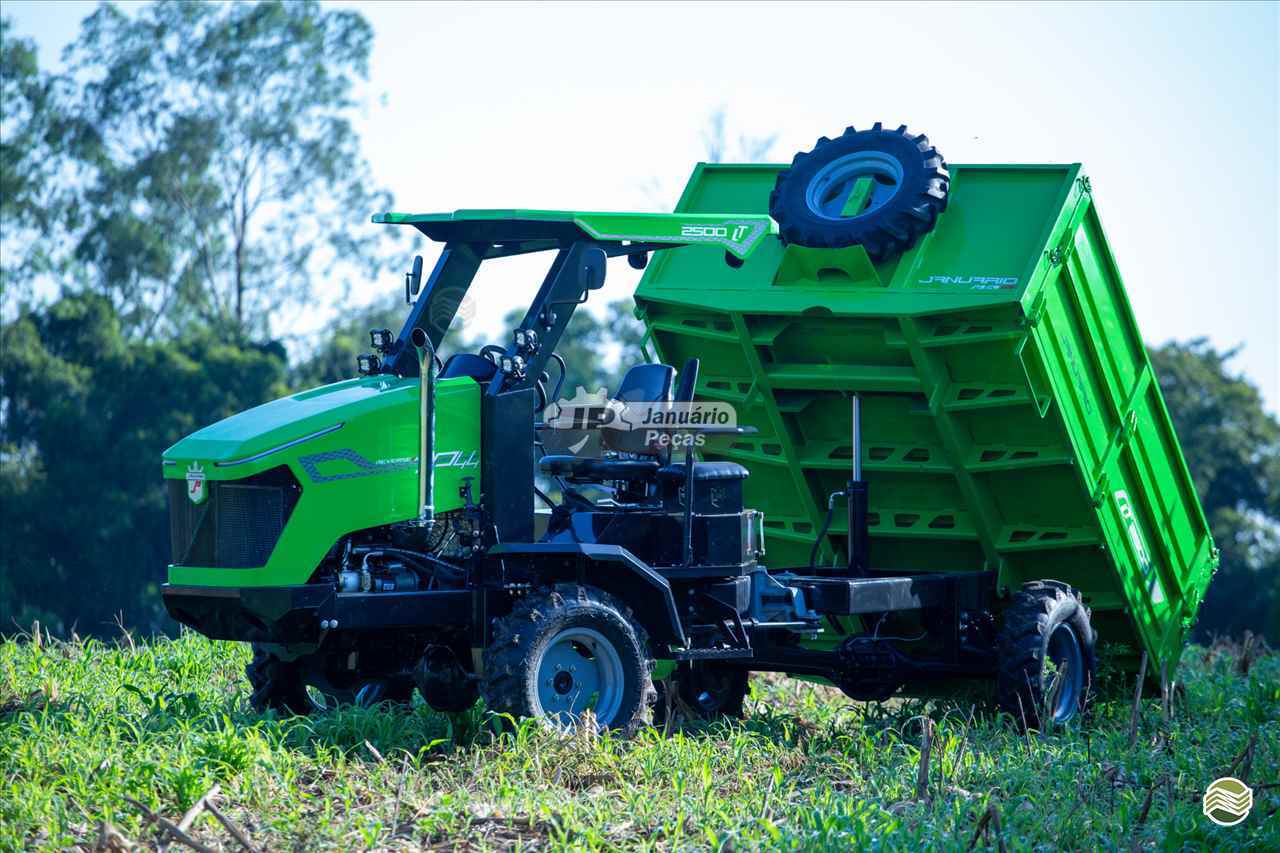 TRATOR JANUARIO JP58 REVERSE Tração 4x4 Januário Comércio  TURVO SANTA CATARINA SC