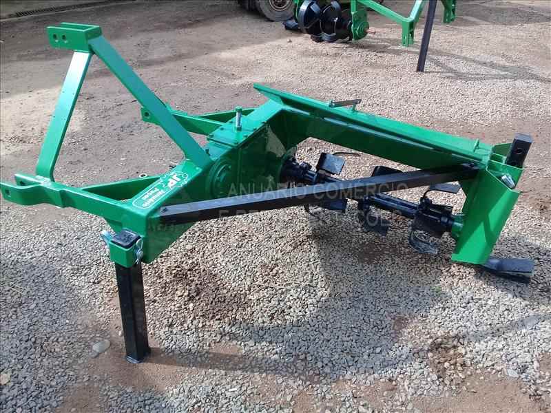 IMPLEMENTOS AGRICOLAS VALETADEIRA VALETADEIRA ROTATIVA Januário Comércio  TURVO SANTA CATARINA SC