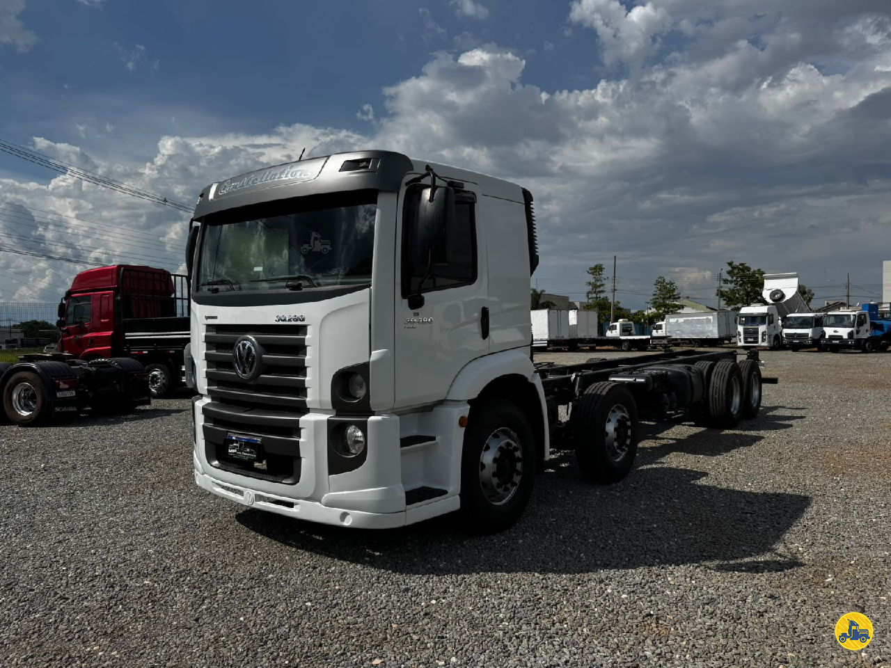 CAMINHAO VOLKSWAGEN VW 30280 Chassis BiTruck 8x2 MP Multimarcas  GOIANIA GOIAS GO