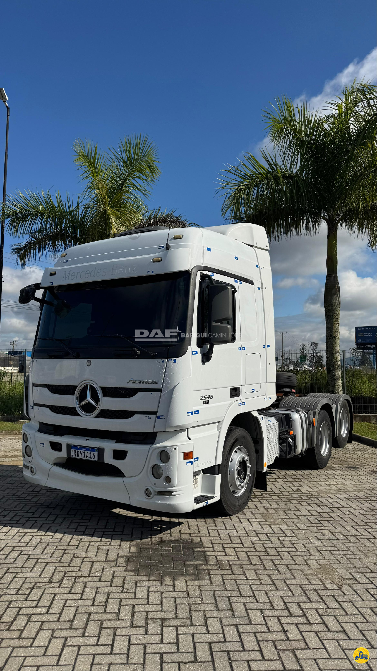 CAMINHAO MERCEDES-BENZ MB 2546 Cavalo Mecânico Cavalo 6x2 DAF Barigui Itajaí ITAJAI SANTA CATARINA SC
