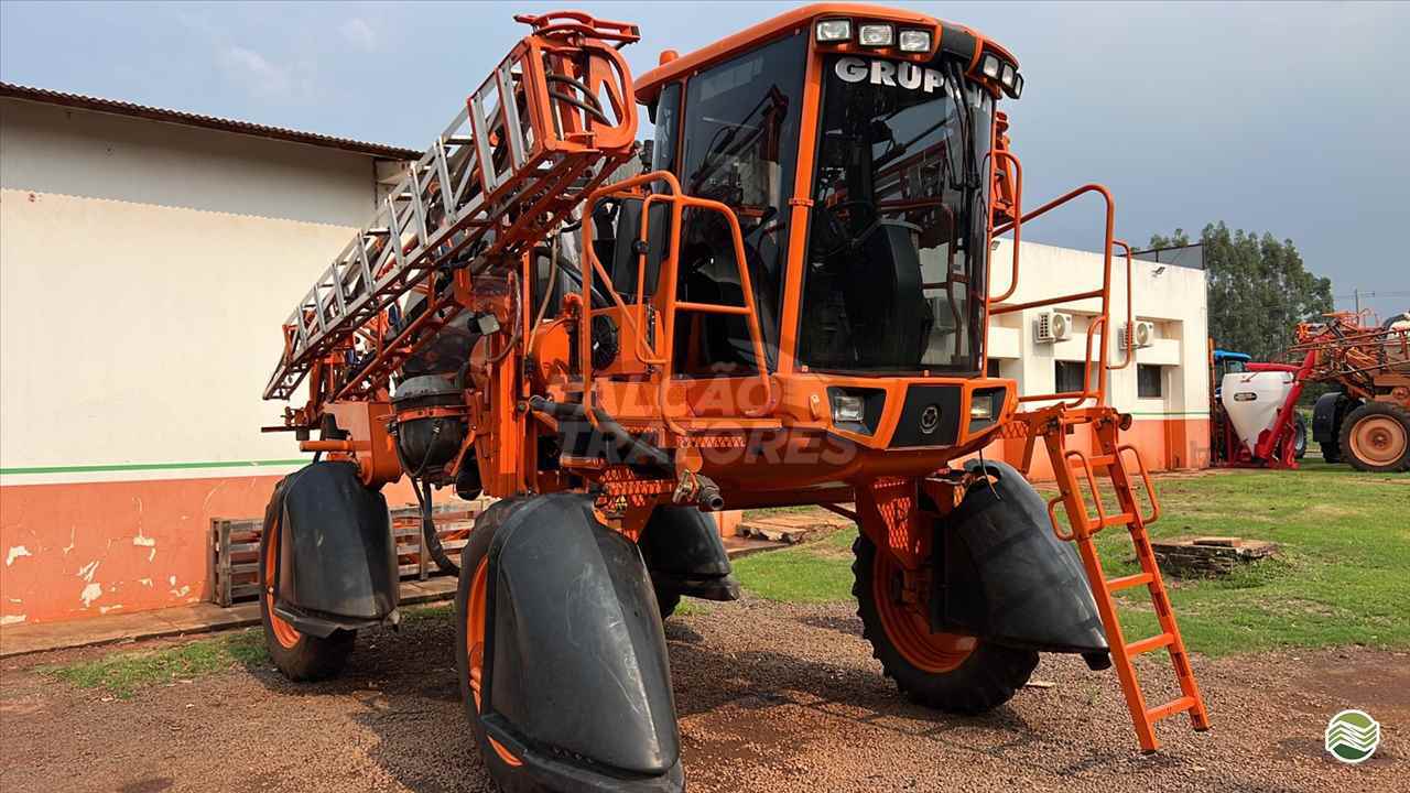 PULVERIZADOR JACTO UNIPORT 2500 STAR Tração 4x2 Falcão Tratores - Jacto - Landini NOVA ANDRADINA MATO GROSSO DO SUL MS