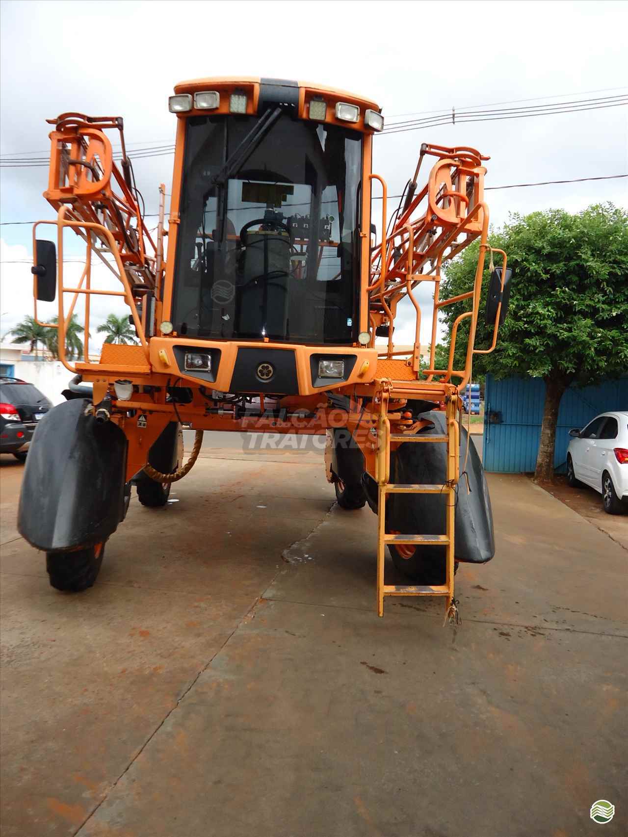 PULVERIZADOR JACTO UNIPORT 2500 STAR Tração 4x2 Falcão Tratores - Jacto - Landini NOVA ANDRADINA MATO GROSSO DO SUL MS