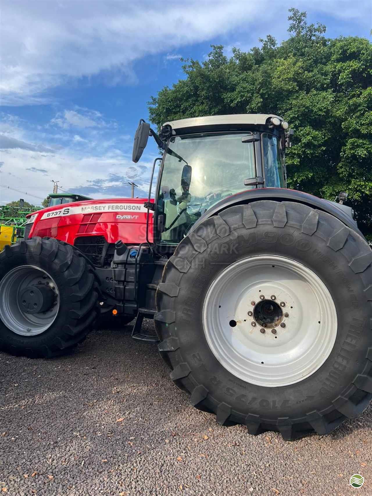 TRATOR MASSEY FERGUSON MF 8737 Tração 4x4 Seminovos Grupo Shark MARINGA PARANÁ PR