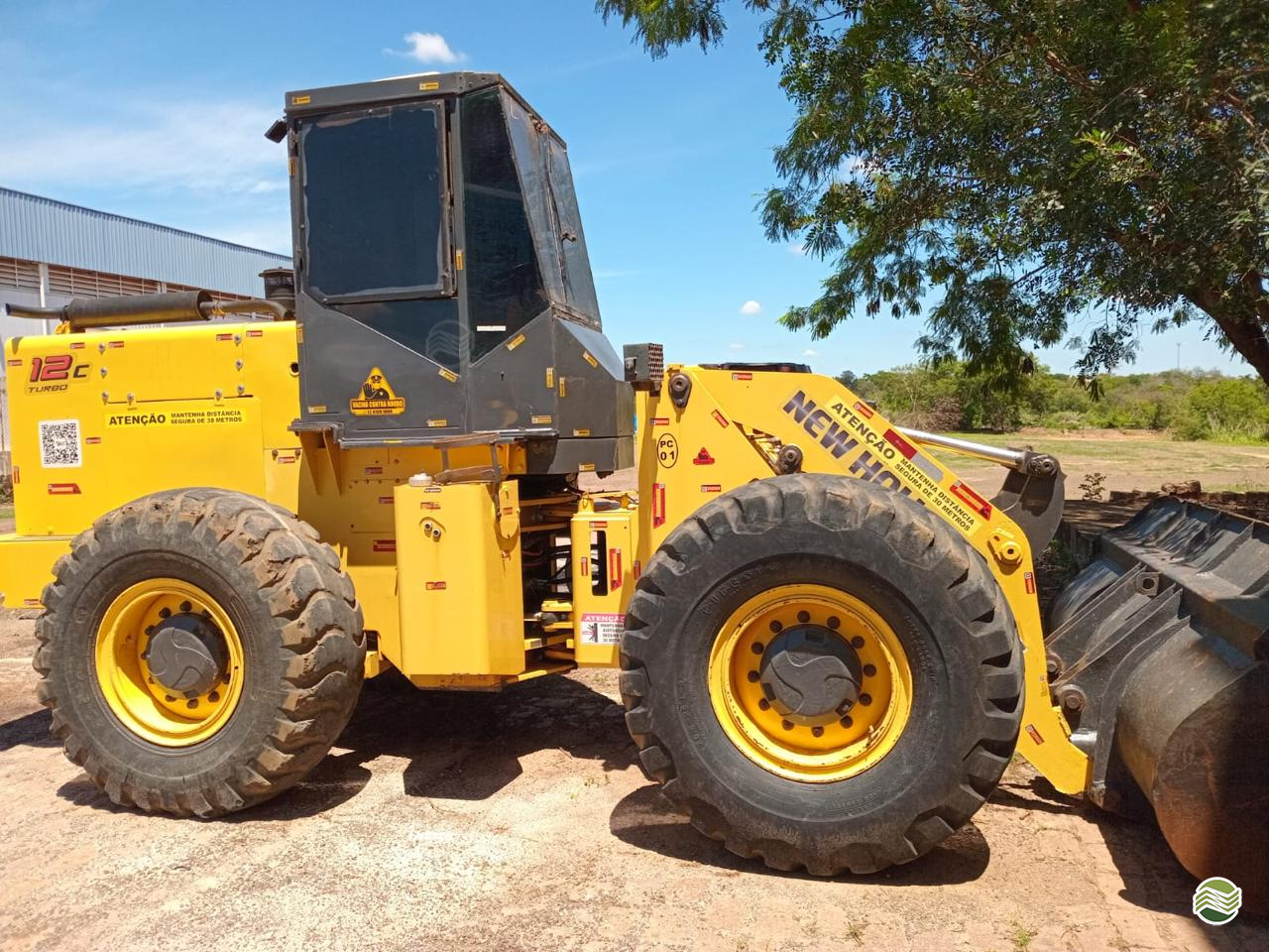 PA CARREGADEIRA NEW HOLLAND 12C Seminovos Grupo Shark MARINGA PARANÁ PR