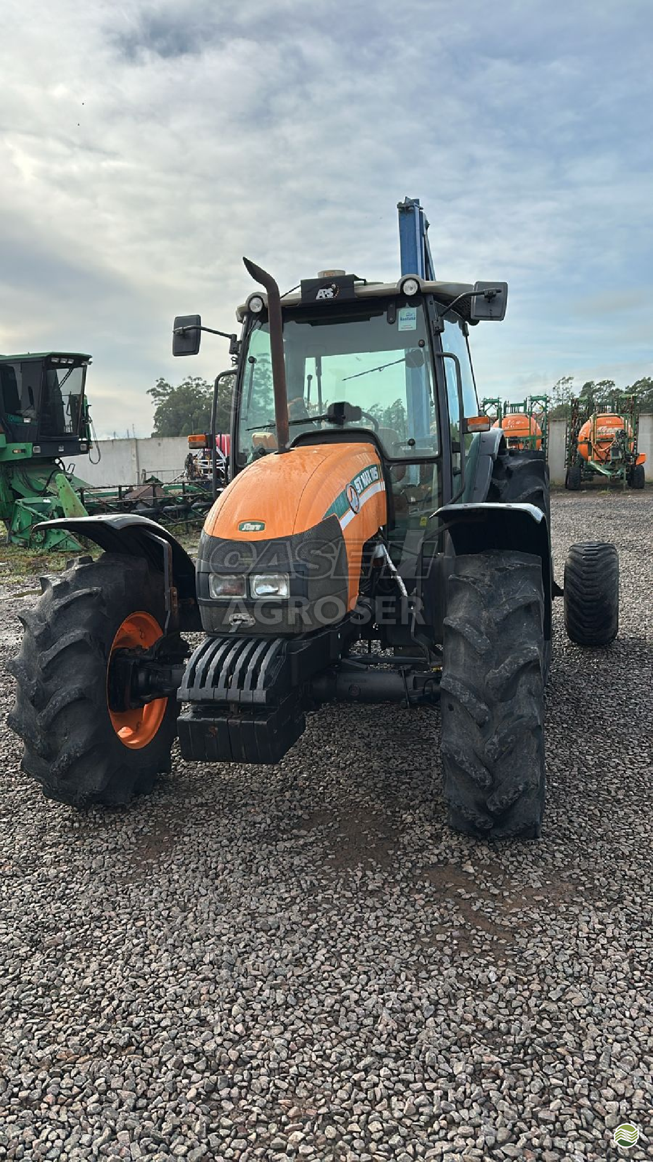 TRATOR STARA ST MAX 105 Tração 4x4 Agroser - Case URUGUAIANA RIO GRANDE DO SUL RS
