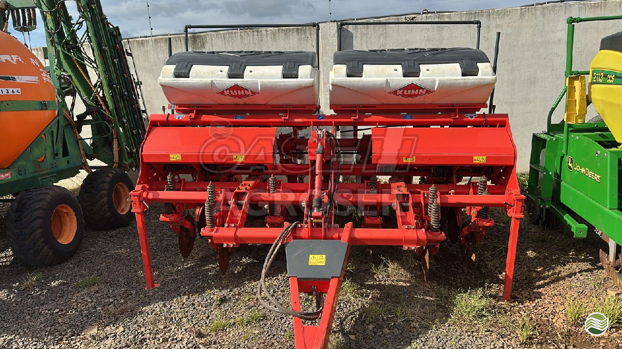 PLANTADEIRA KUHN PG  PLUS 700 Agroser - Case URUGUAIANA RIO GRANDE DO SUL RS