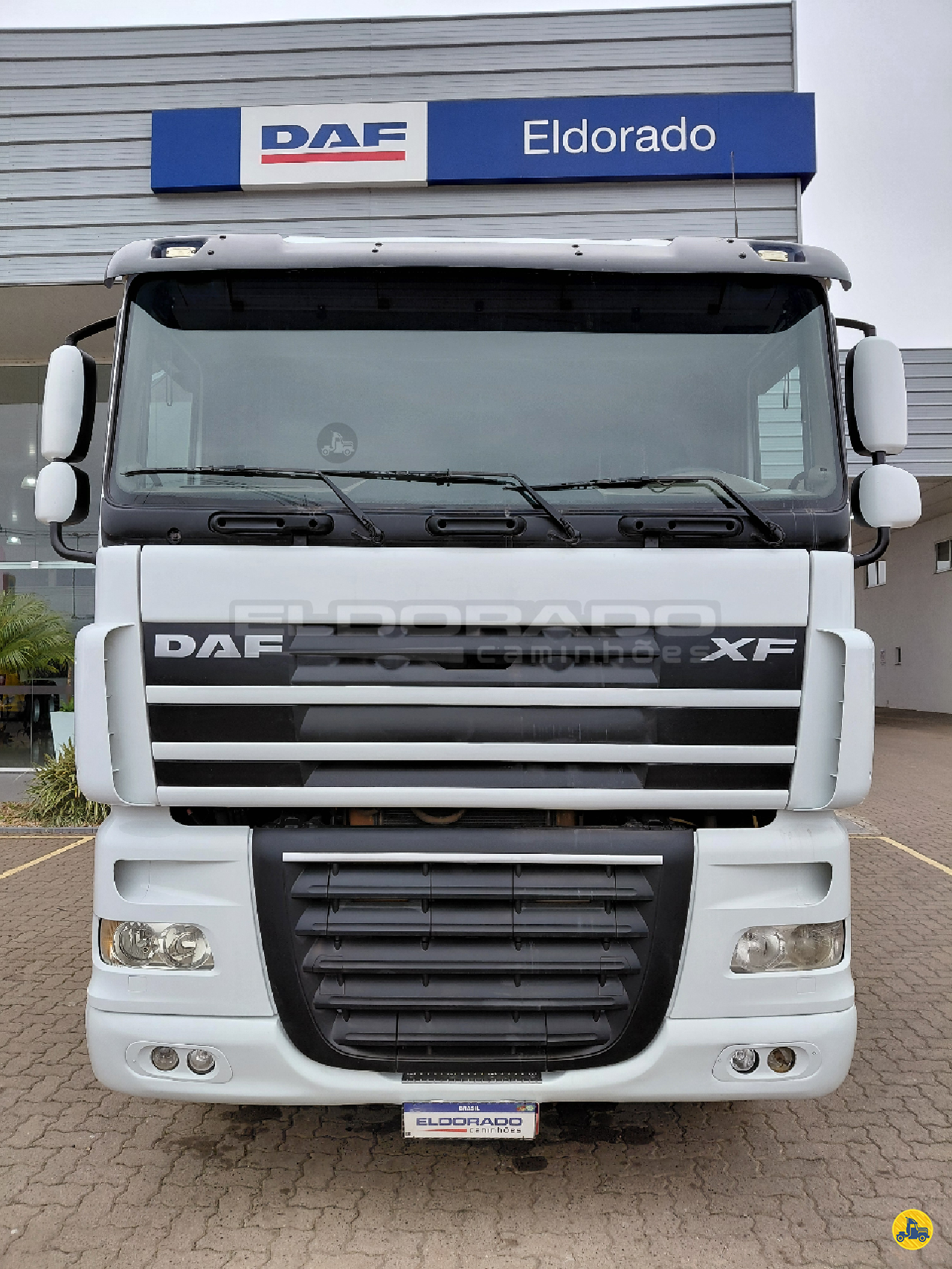 CAMINHAO DAF DAF XF105 460 Cavalo Mecânico Cavalo 6x4 Eldorado Caminhões - DAF ELDORADO DO SUL RIO GRANDE DO SUL RS