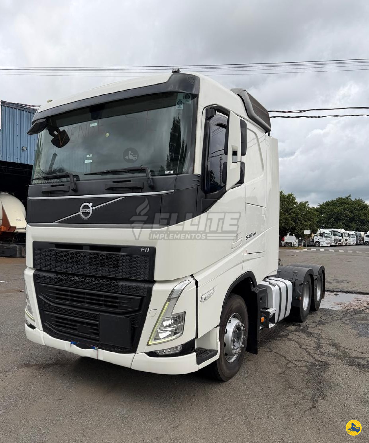 CAMINHAO VOLVO VOLVO FH 540 Cavalo Mecânico Cavalo 6x4 Ellite Implementos Rodoviários PAULINIA SÃO PAULO SP