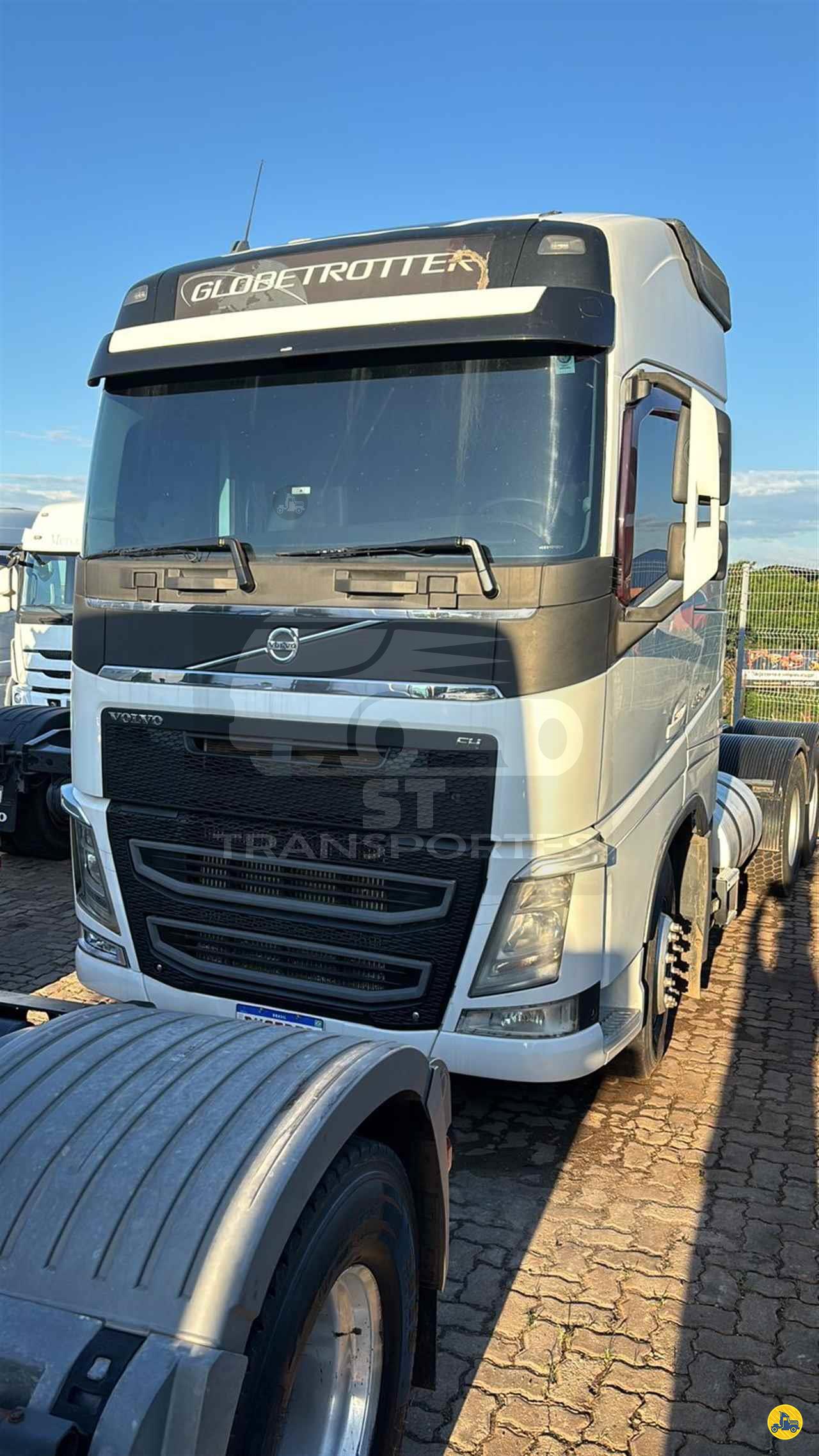 CAMINHAO VOLVO VOLVO FH 460 Cavalo Mecânico Cavalo 6x2 Medeiros Repasses de Caminhões PALOTINA PARANÁ PR