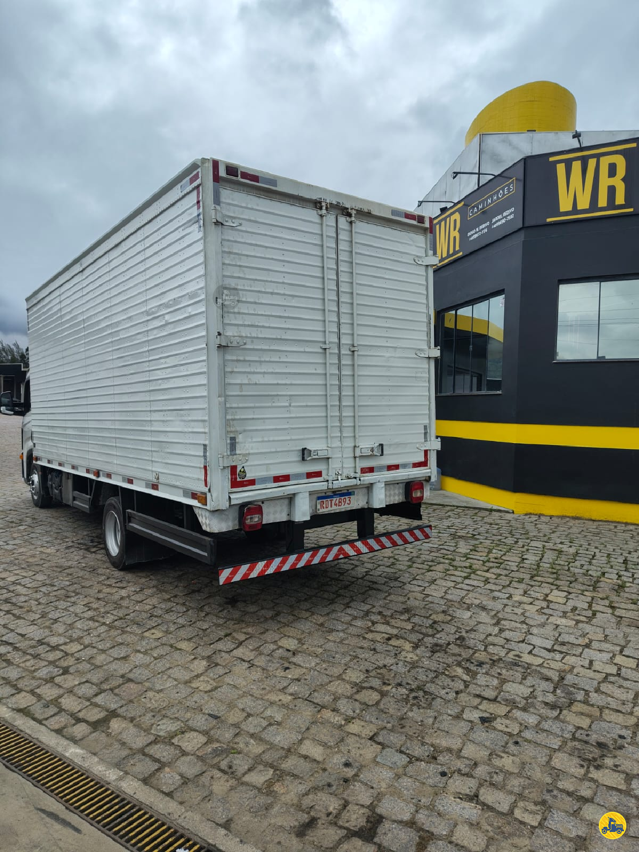 CAMINHAO VOLKSWAGEN VW 9170 Baú Furgão WR Caminhões TUBARAO SANTA CATARINA SC